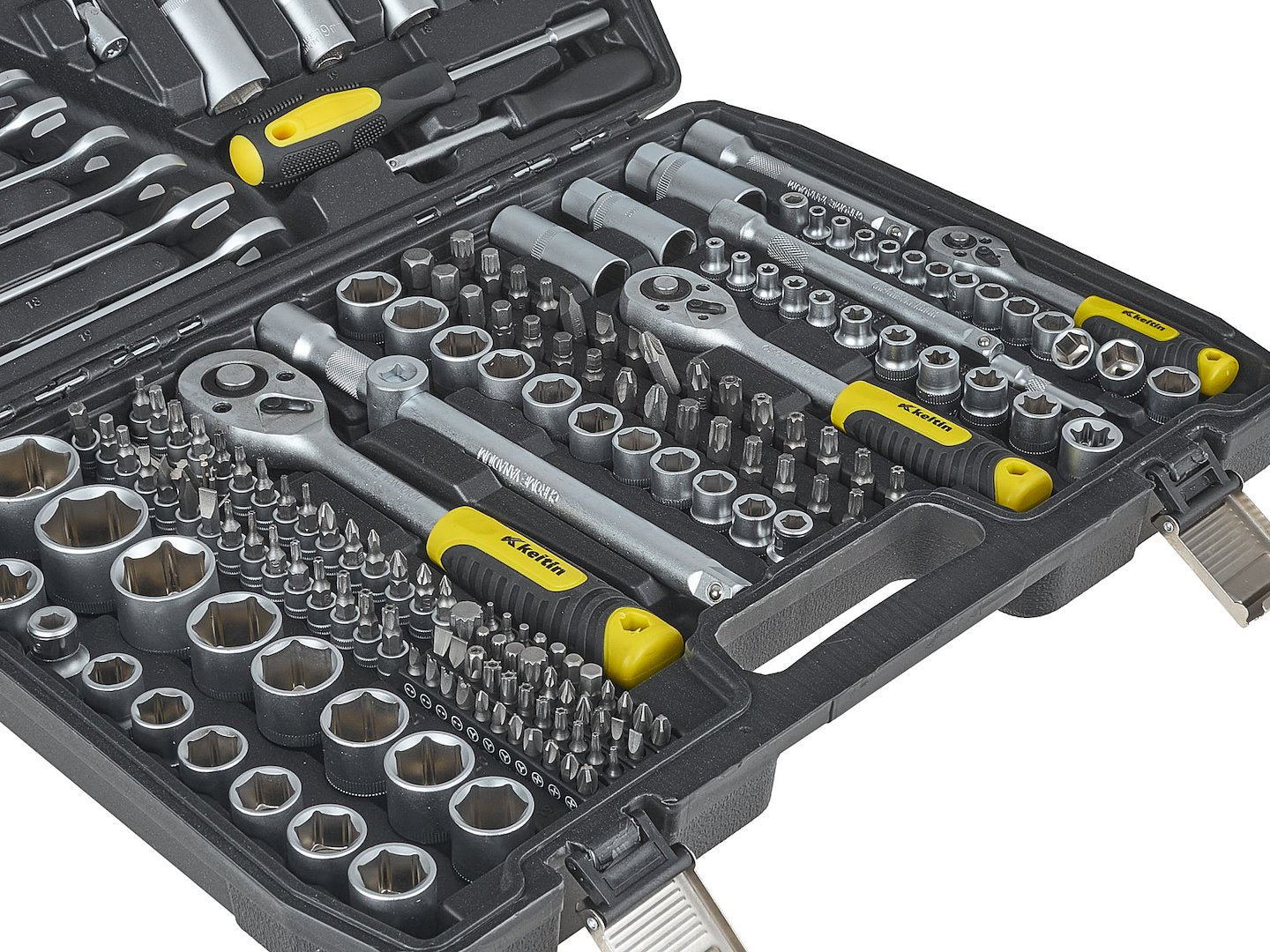 SZERSZÁMKÉSZLET 1/4" 3/8" 1/2" GEKO 216 DB