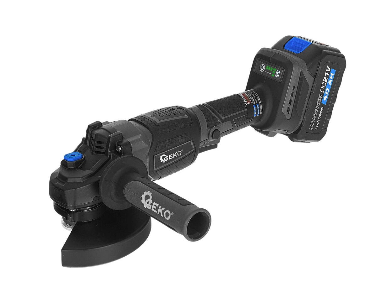 Akkumulátoros sarokcsiszoló 125 mm, 950 w, 21 v, 2 × 4 Ah GEKO