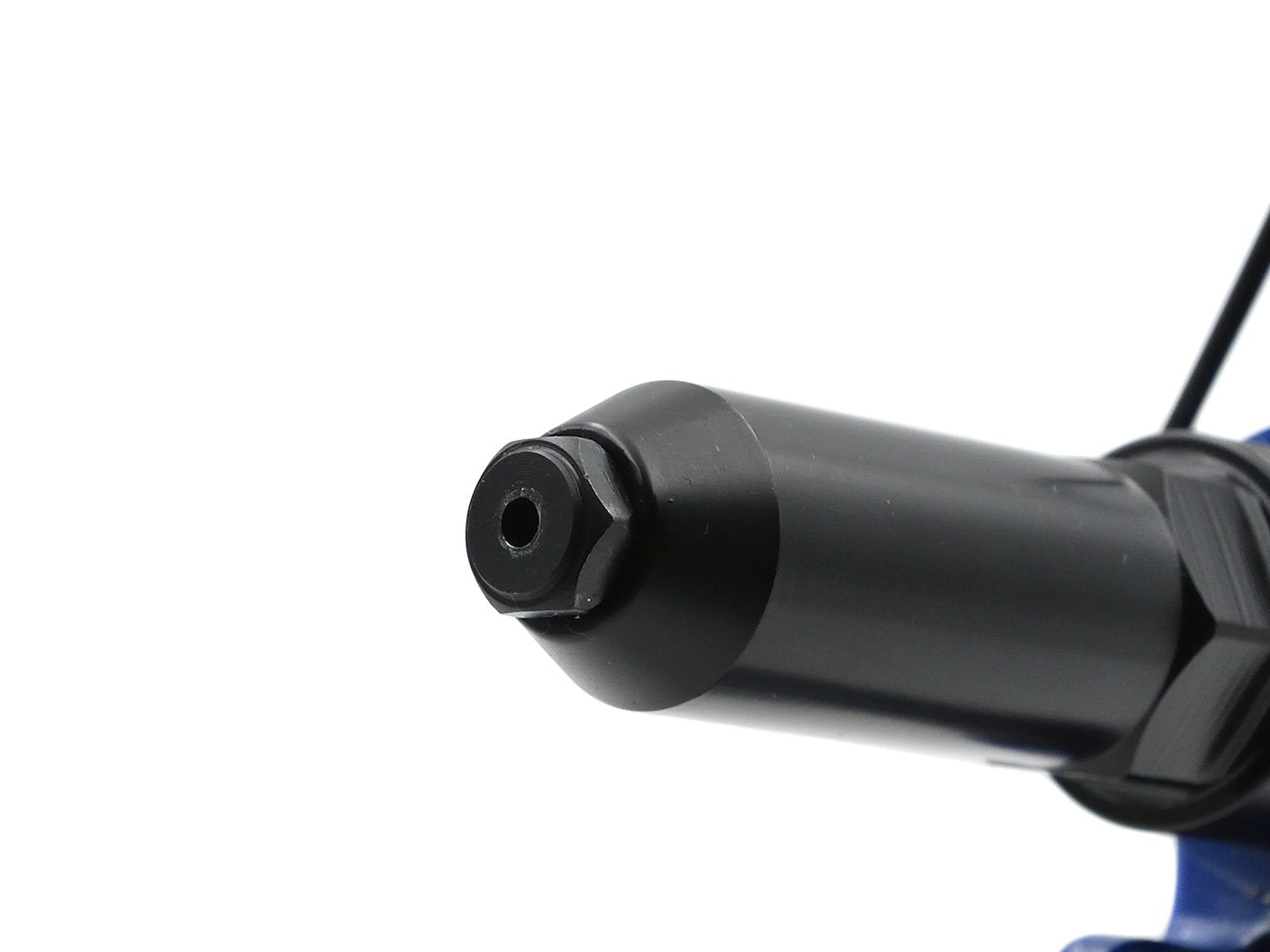 PNEUMATIKUS SZEGECSELŐ PISZTOLY 2.4-4.8 MM GEKO