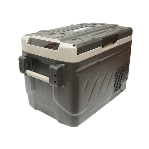 Autó hűtőszekrény kompresszorral 60W, kapacitás 40L, tápfeszültség 12-24V min -20 max +20, Breckner Germany