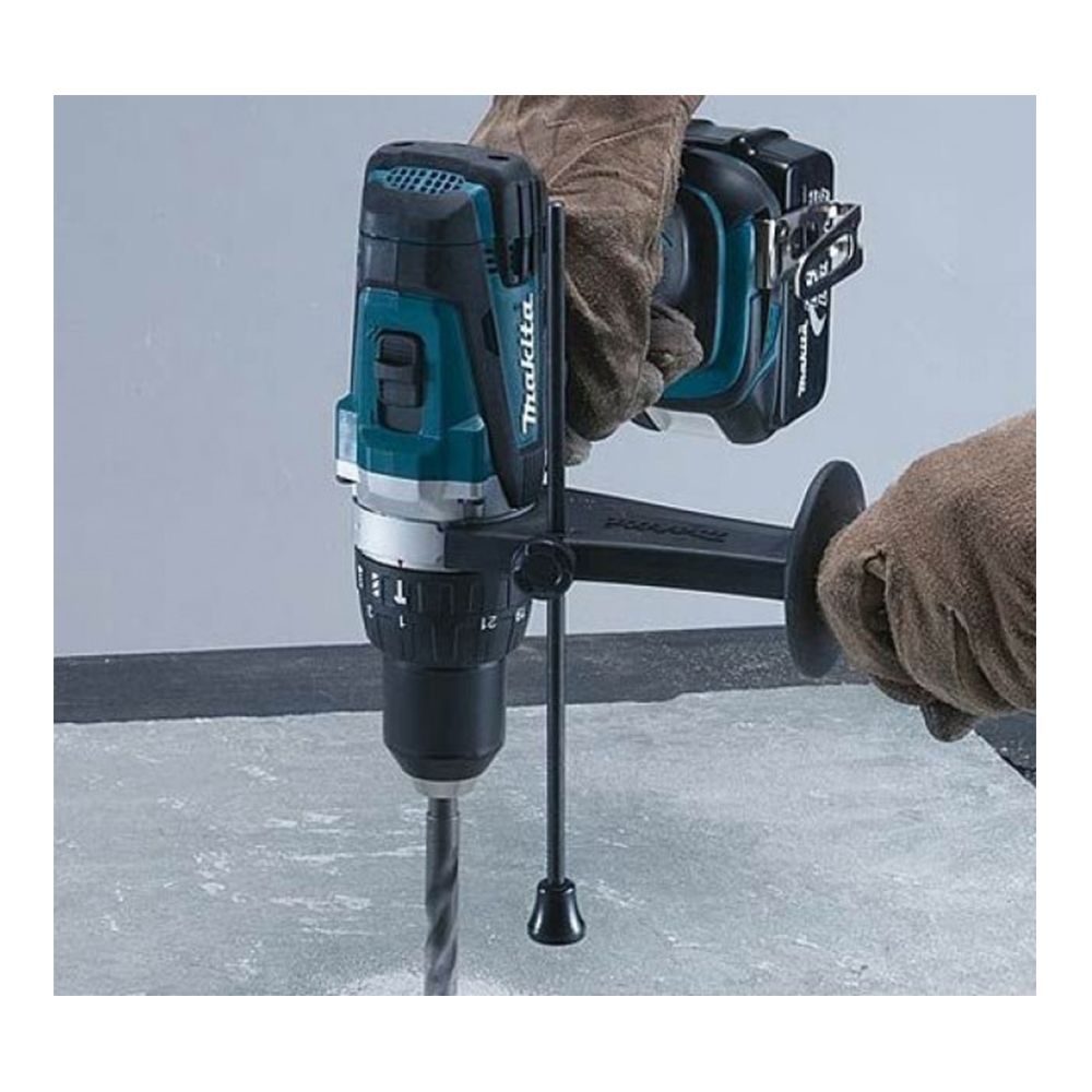MAKITA SZERSZÁM KÉSZLET 6 DB LI-ION AKKUMULÁTORRAL 18V 3AH DLX6011