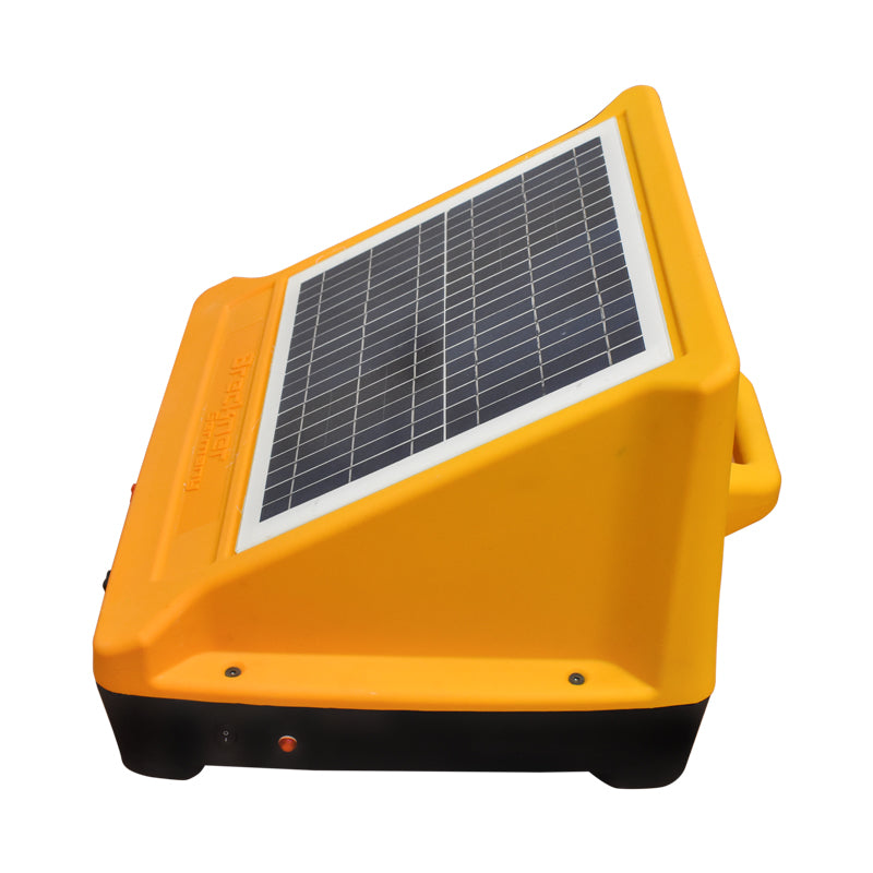 Impulzusgenerátor elektromos kerítéshez, 12 V, 4 Joule, 40 km hatótáv, 20 W napelemmel és 12 V / 12 Ah akkumulátorral, Breckner Germany