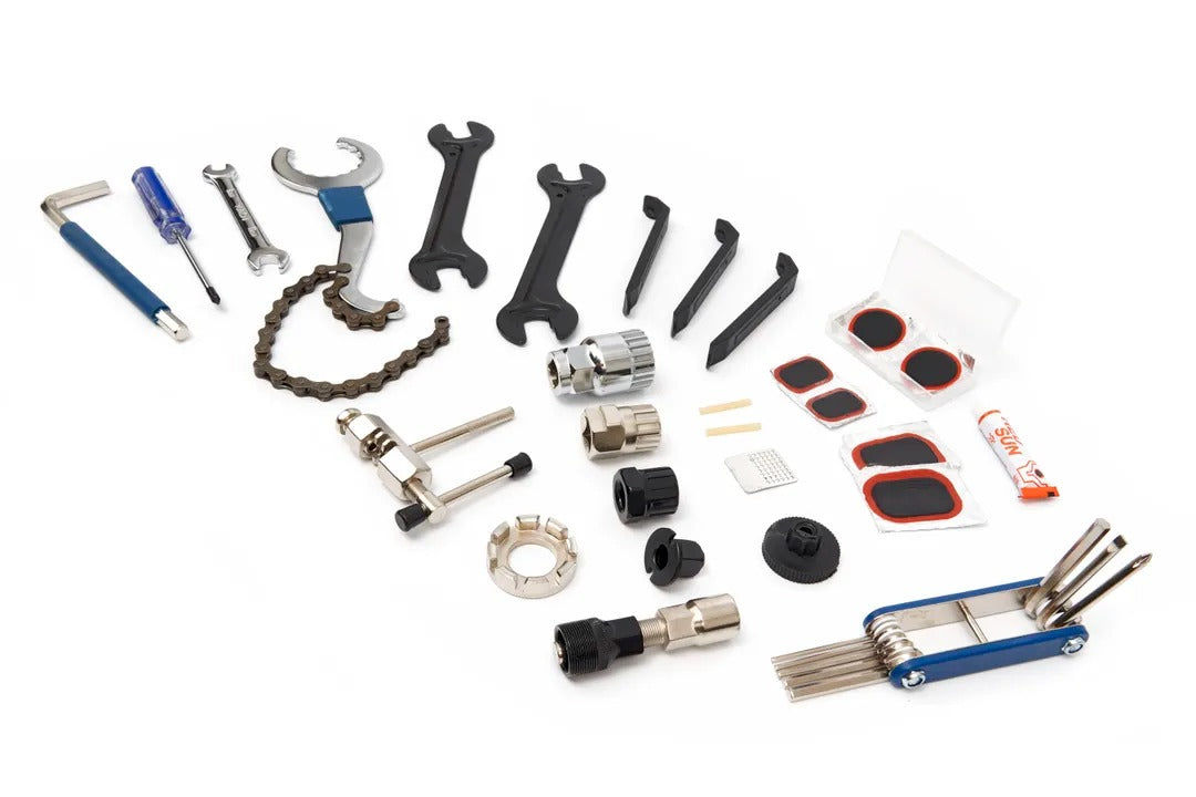 KERÉKPÁRJAVÍTÓ SZERSZÁMKÉSZLET 18 DB HBM