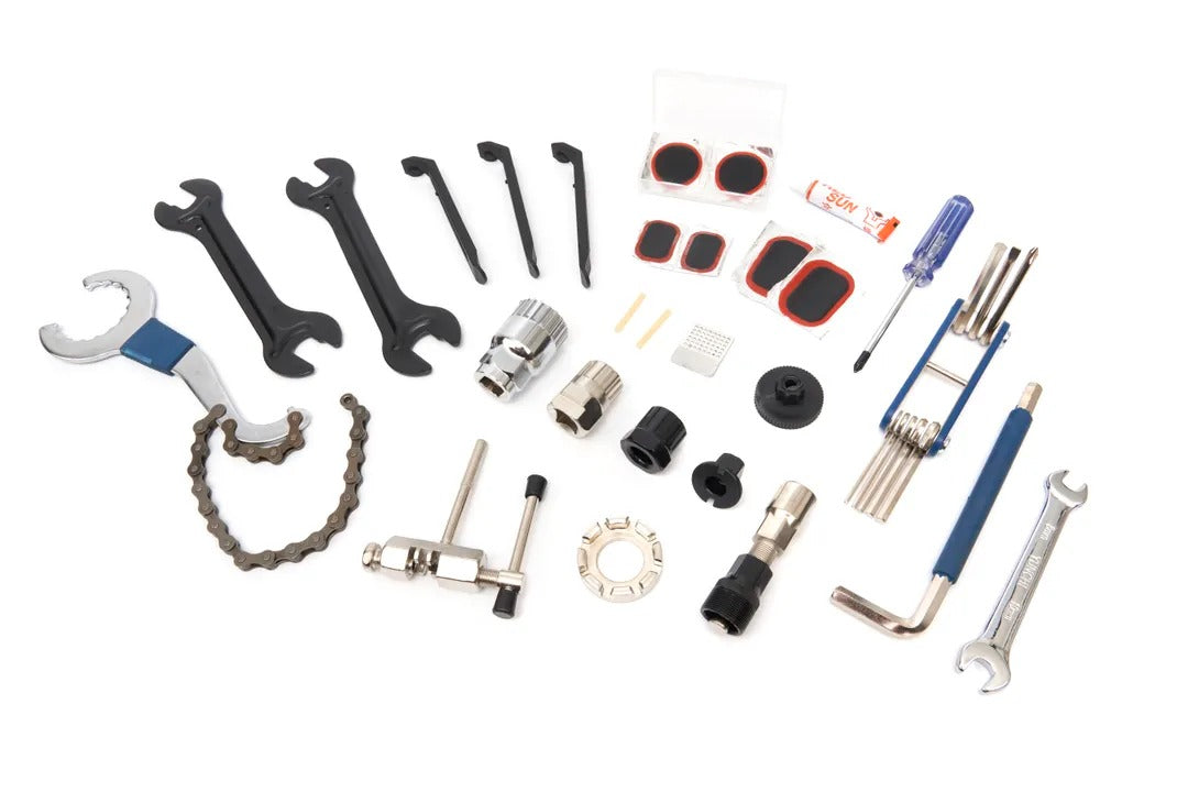 KERÉKPÁRJAVÍTÓ SZERSZÁMKÉSZLET 18 DB HBM