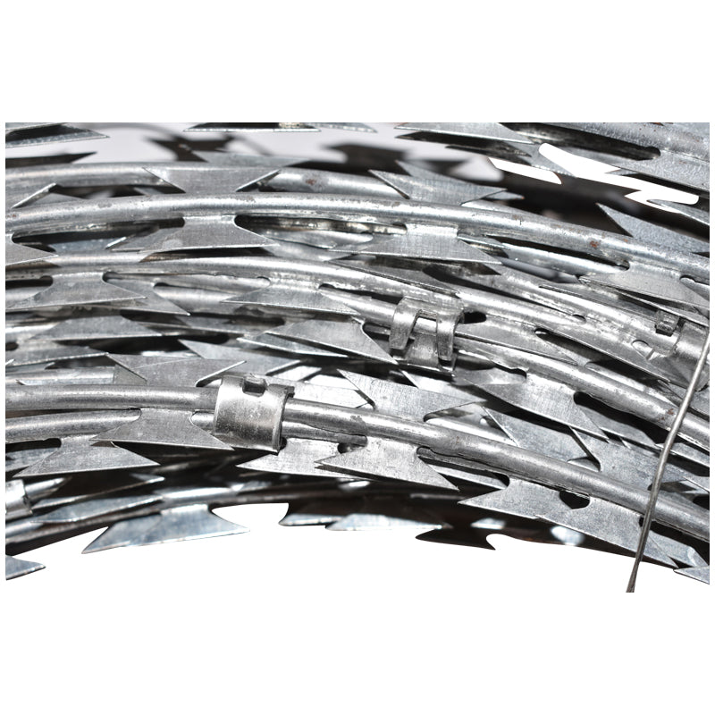 Horganyzott concertina pengésdrót, 15 m, átmérő: 450 mm, 7,0 kg/tekercs