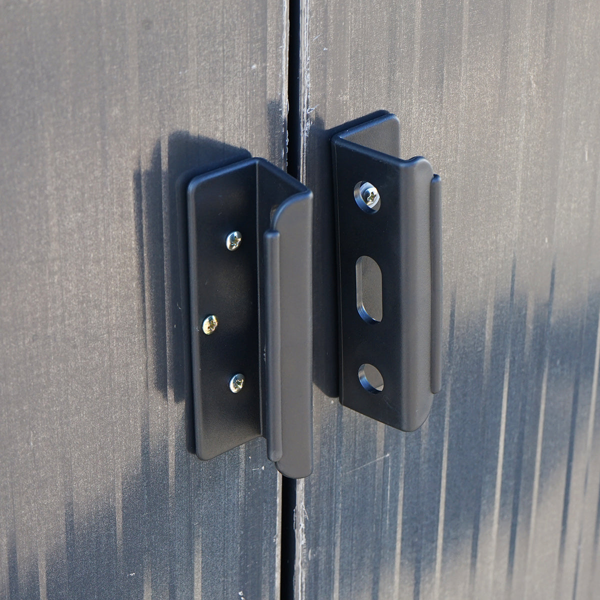 Fém kerti tároló, 205x257x212 cm