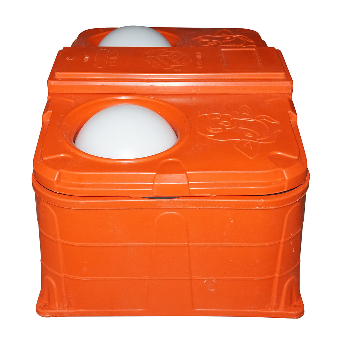 Fagyásgátló itató golyóval tehenek számára 80L 60x100x45cm Breckner Germany