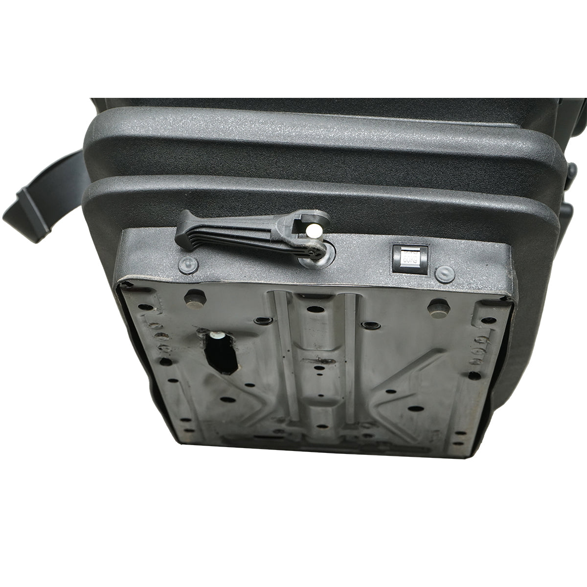 Univerzális állítható ülés súly szerint (50–130 kg), kartámasszal és 50–90°-ban dönthető háttámlával traktorhoz, mezőgazdasági, ipari gépekhez, targoncához