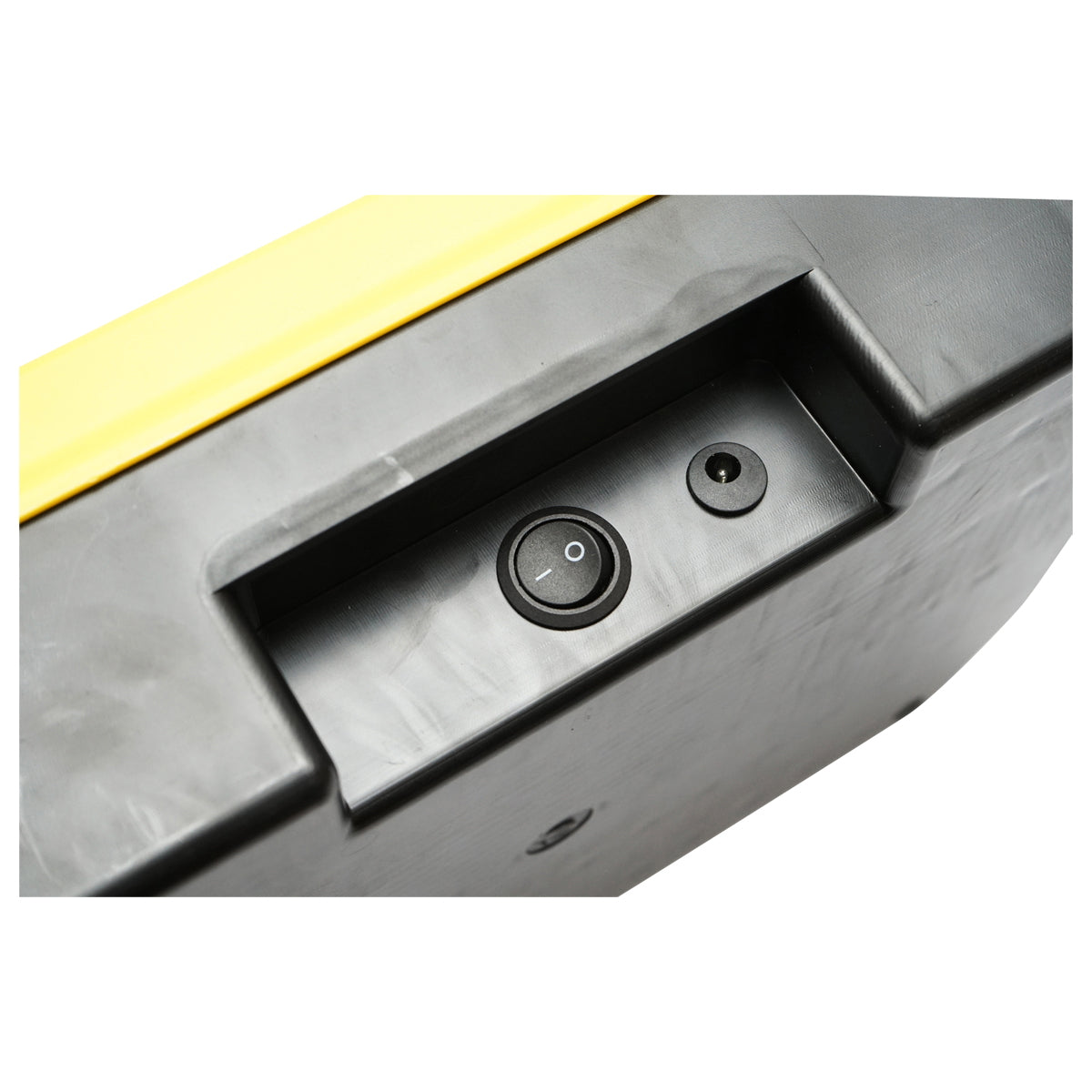 Impulzusgenerátor elektromos kerítéshez, 220 V, 4,5 Joule, 50 km hatótáv, Breckner Germany