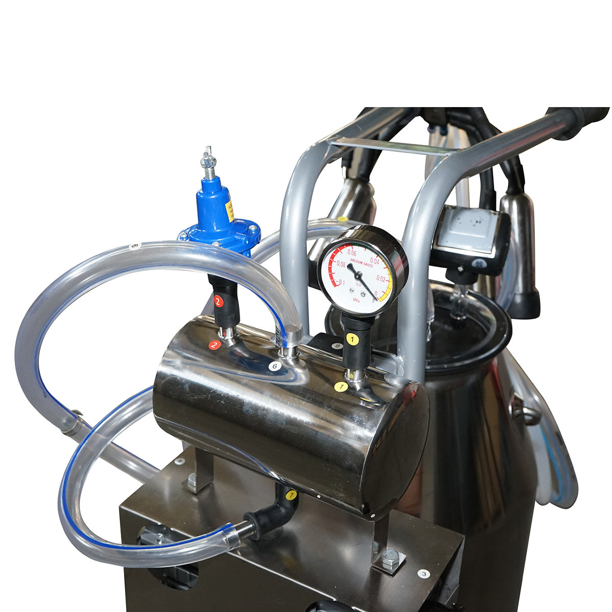 Tehénfejő gép, 1 állásos, 650 W, 25 literes rozsdamentes acél tartállyal, fejőegység 4 fejőpohárral, vákuumnyomás 45–50 kPa, pulzálás 60–80 ciklus/perc