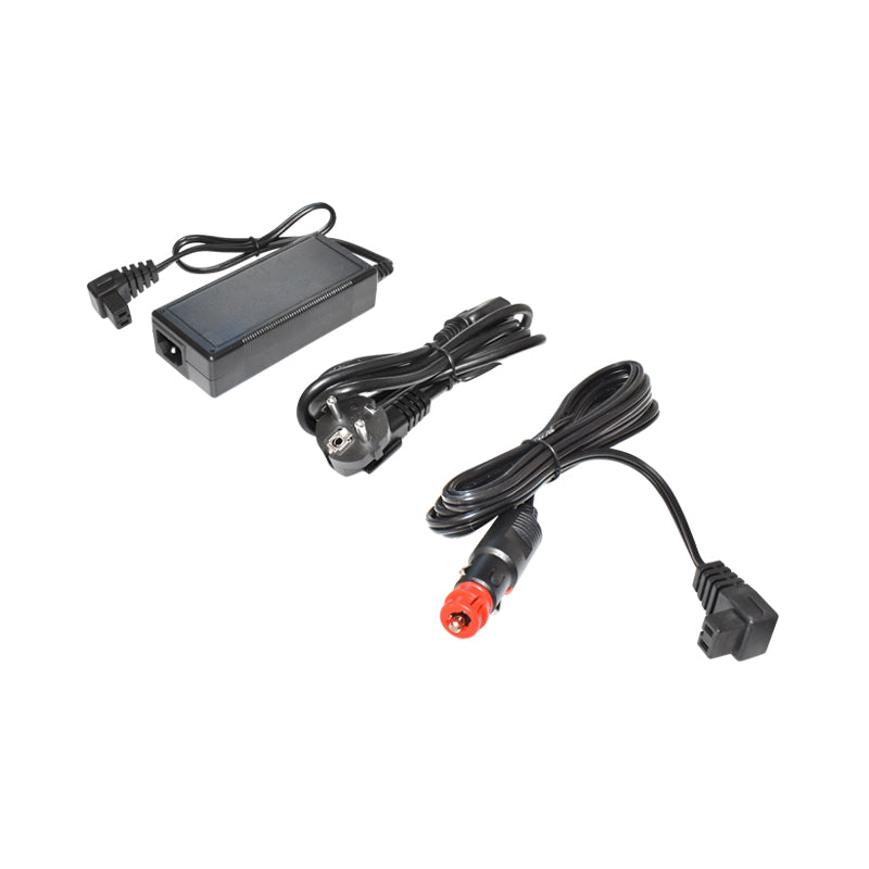 Autós hűtőszekrény, 42L, 12–24V, 45W, kompresszoros, 680x345x460 mm, 13,5 kg, hűtési tartomány: -18 °C – +10 °C, Breckner Germany