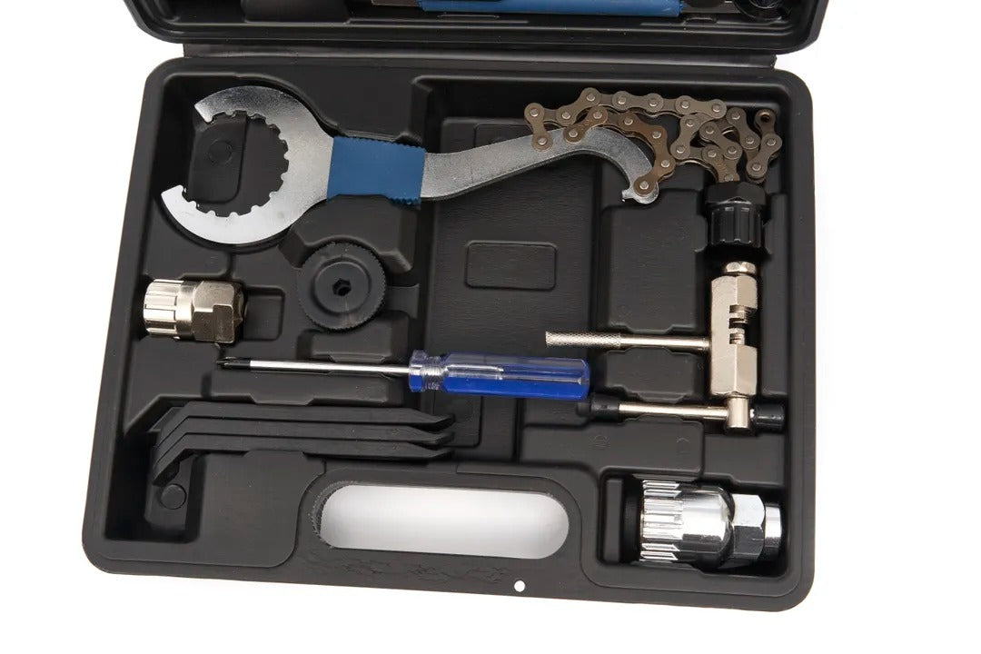 KERÉKPÁRJAVÍTÓ SZERSZÁMKÉSZLET 18 DB HBM