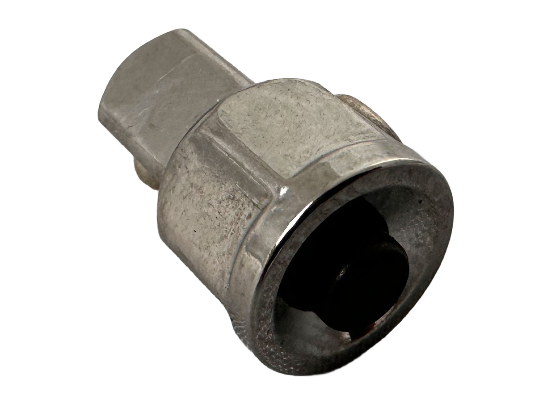 NÉGYSZÖG ADAPTER 13 MM-ES RACSNIS KULCSHOZ 3/8"