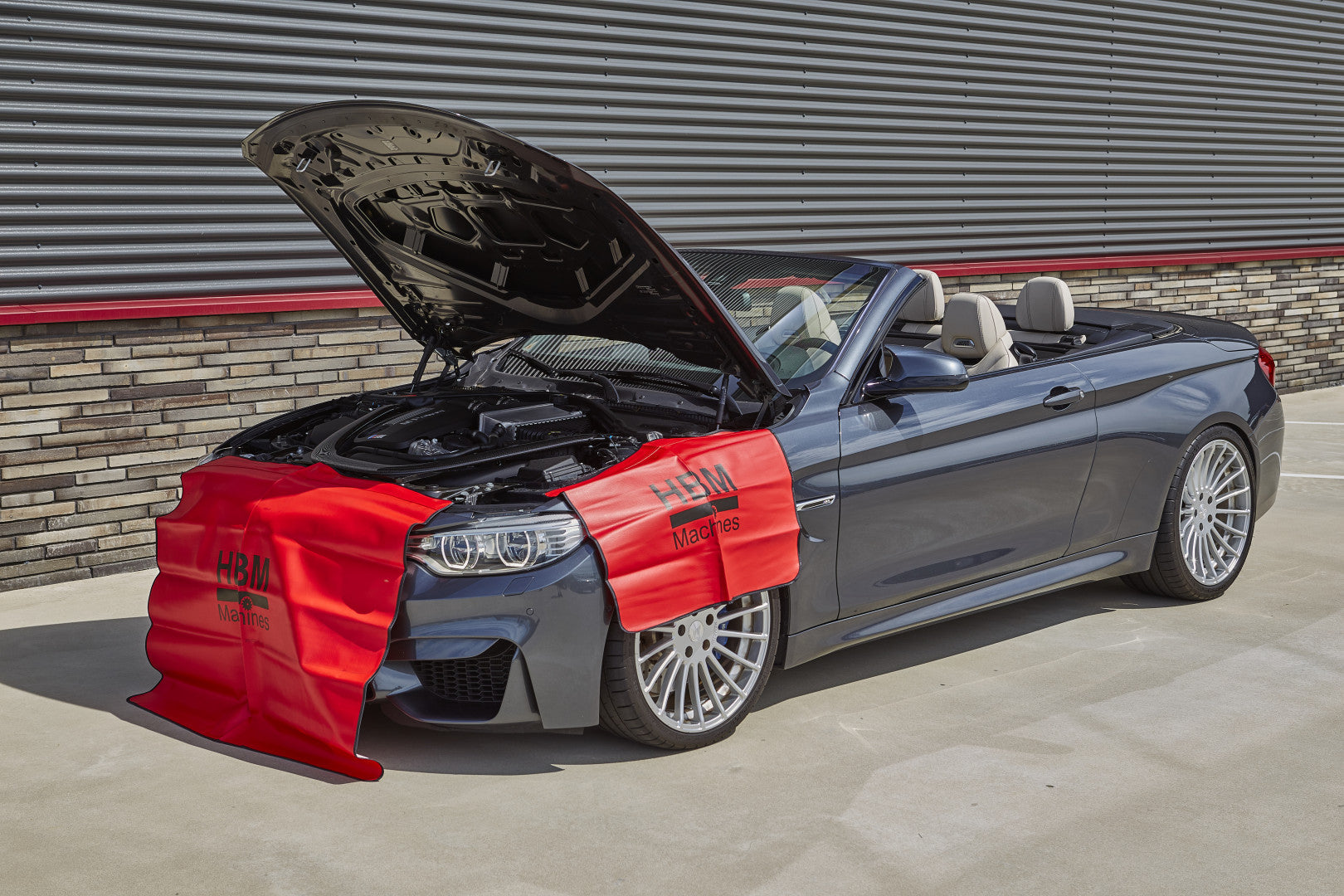 MOTORHÁZTETŐ VÉDŐ HUZAT MÁGNESES SZALAGGAL 120 X 100 CM