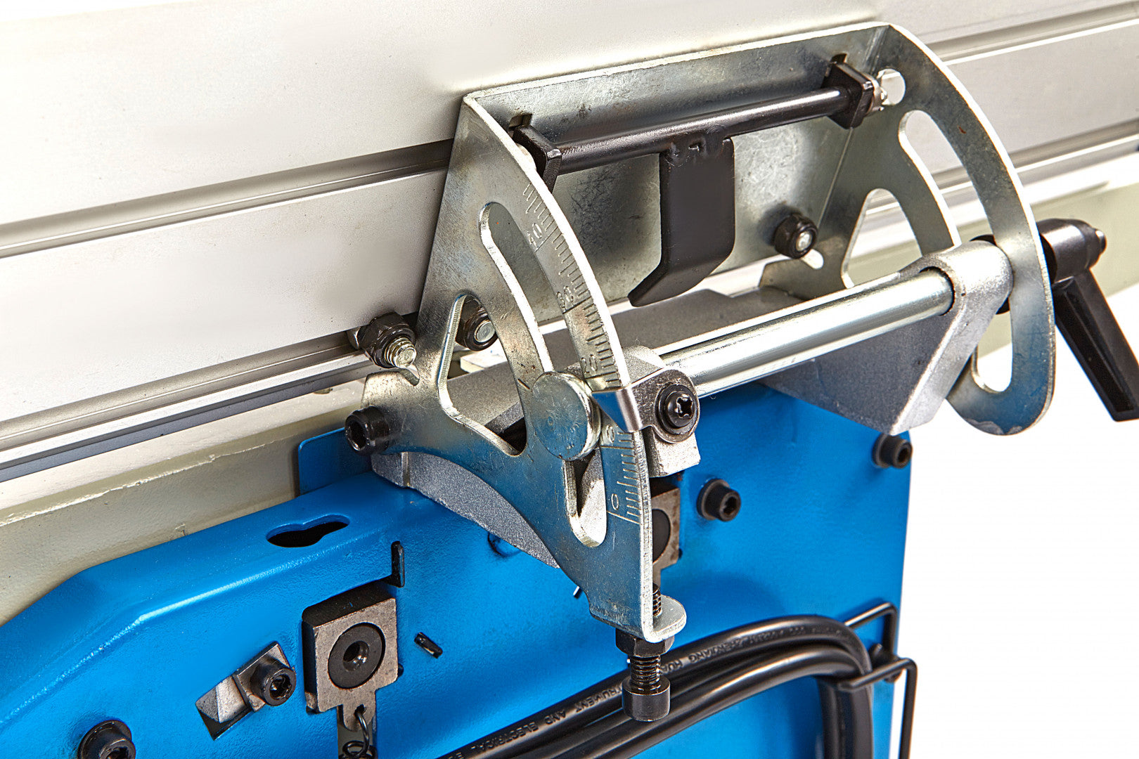 ELEKTROMOS ASZTALI GYALU 8"