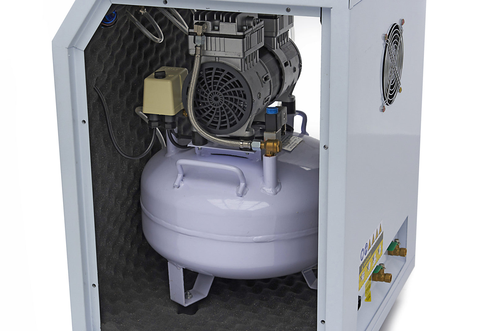 HALK KOMPRESSZOR 50 L HANGSZIGETELT BURKOLATTAL 1500W M2 HBM