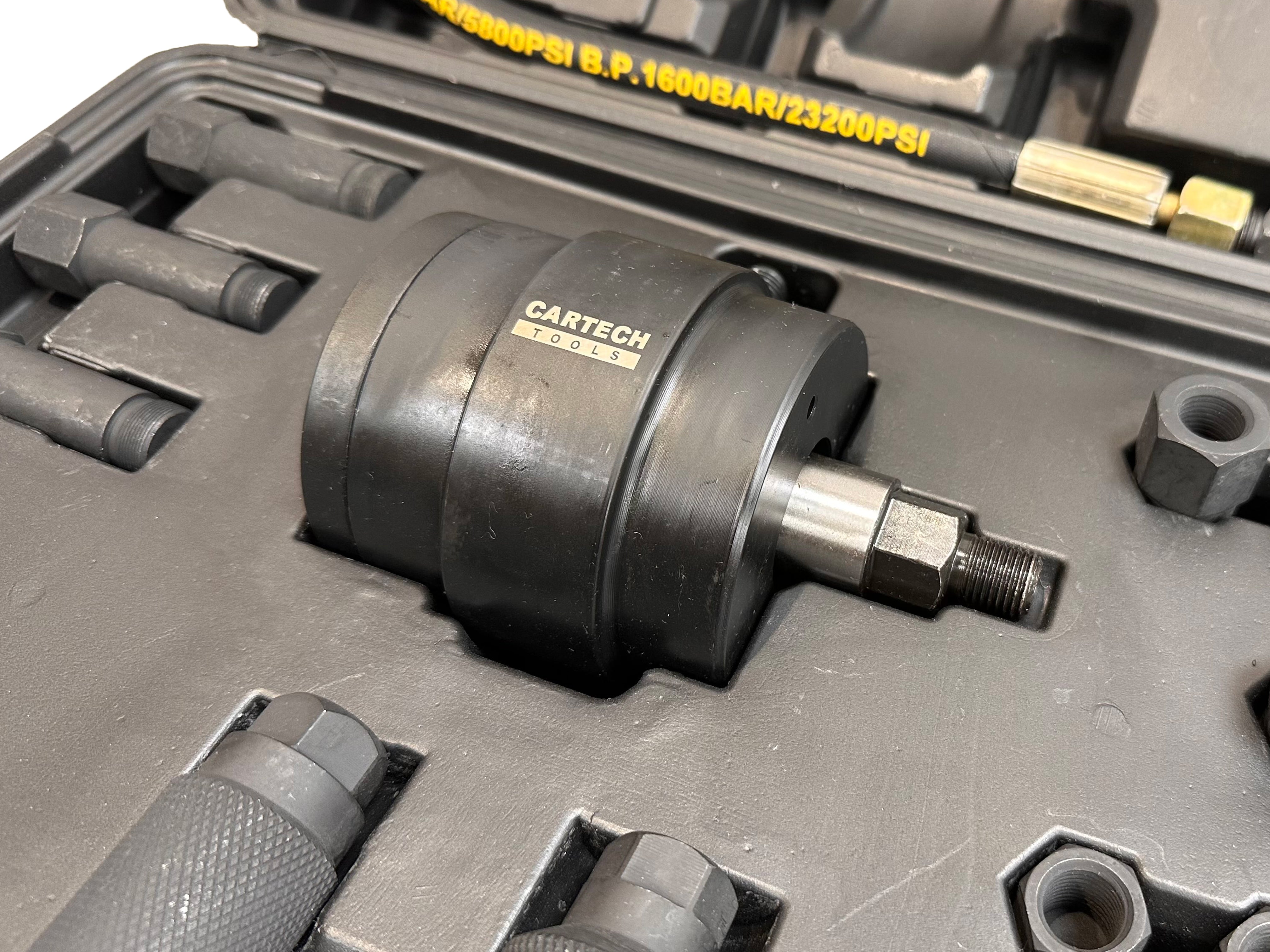 INJEKTOR - PORLASZTÓ LEHÚZÓ PNEUMATIKUS PRÉS 1000 NM 21 DB BOSCH DELPHI DENSO SIEMENS