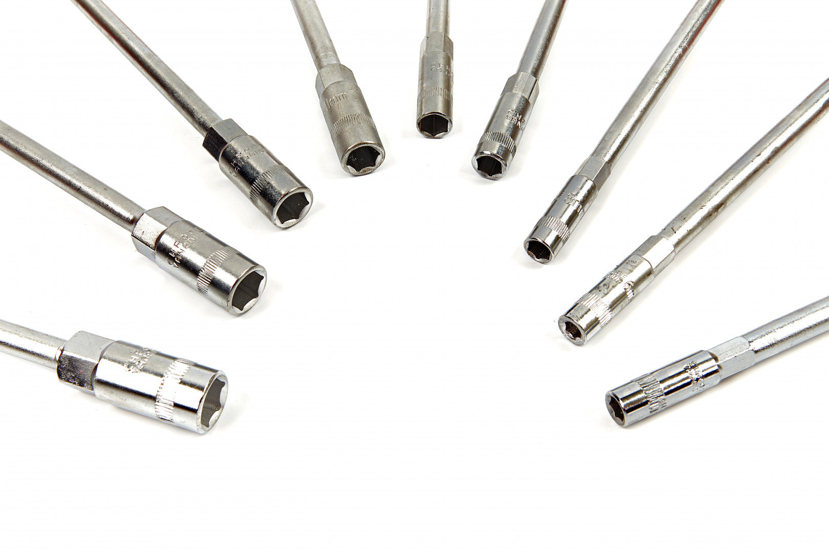 DUGÓKULCS KÉSZLET T-FOGÓVAL 6 - 14 MM 9 DB