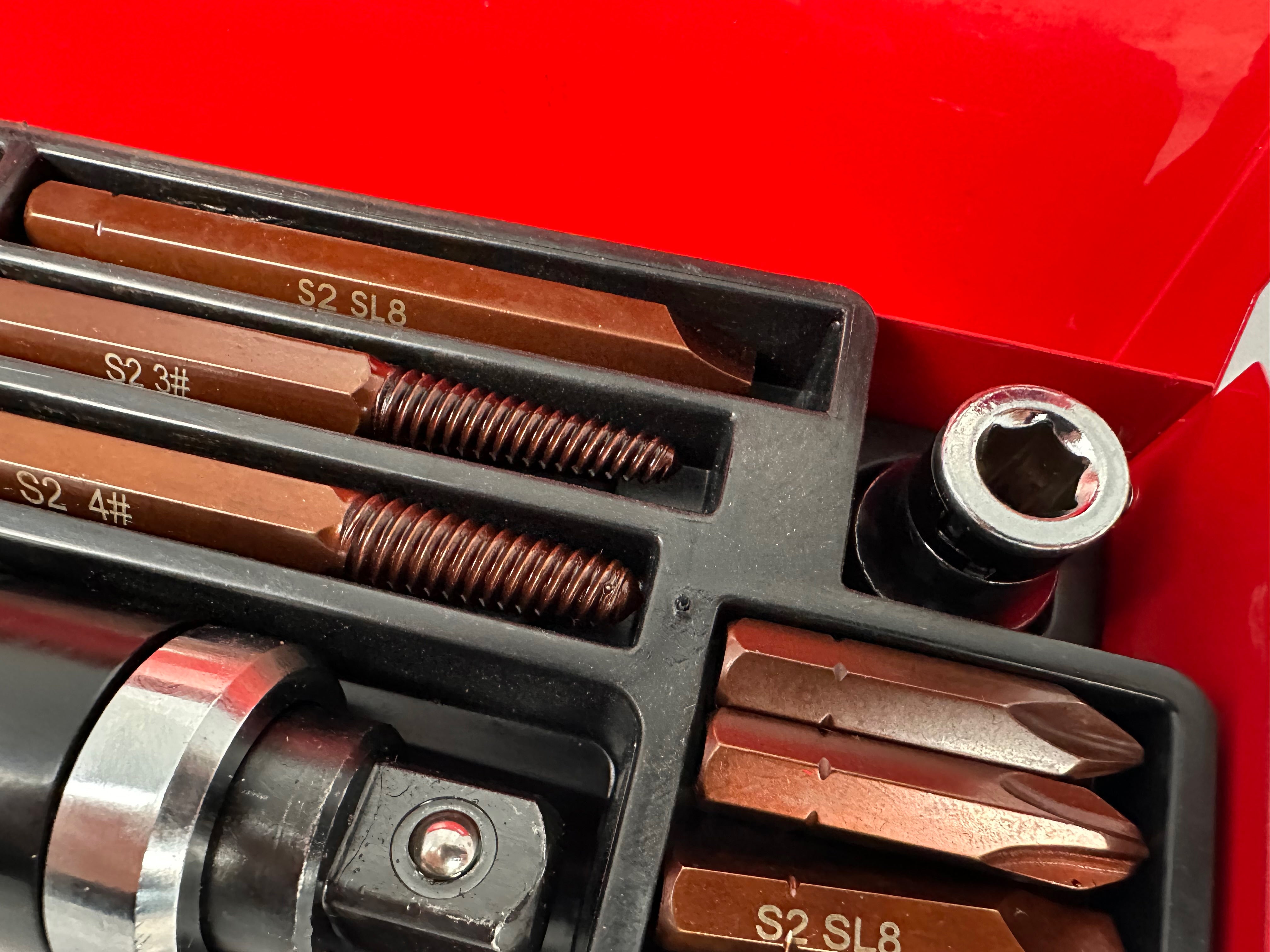 ÜTVE CSAVARHÚZÓ KÉSZLET