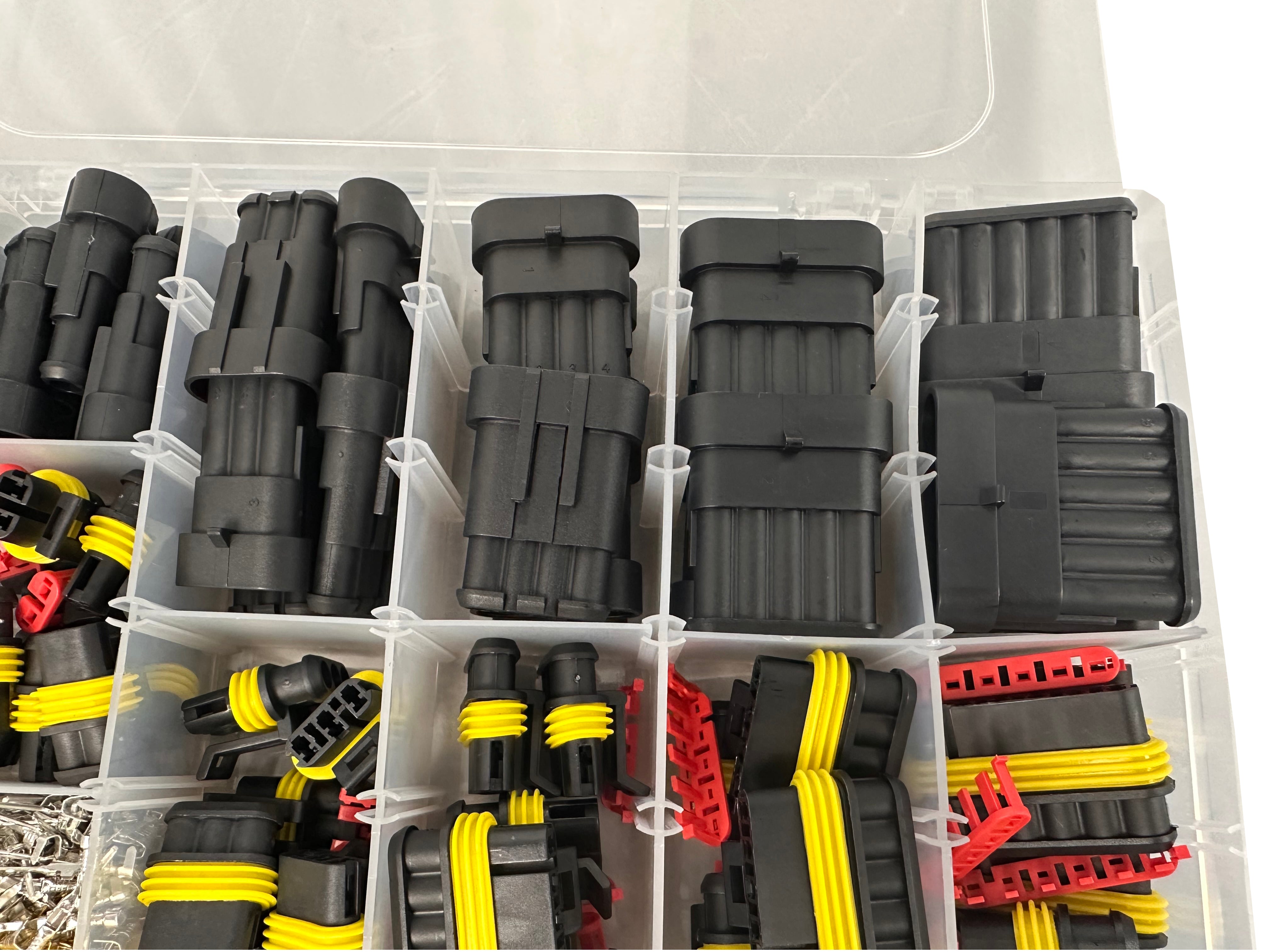 ELEKTROMOS CSATLAKOZÓ KÉSZLET 708 DB