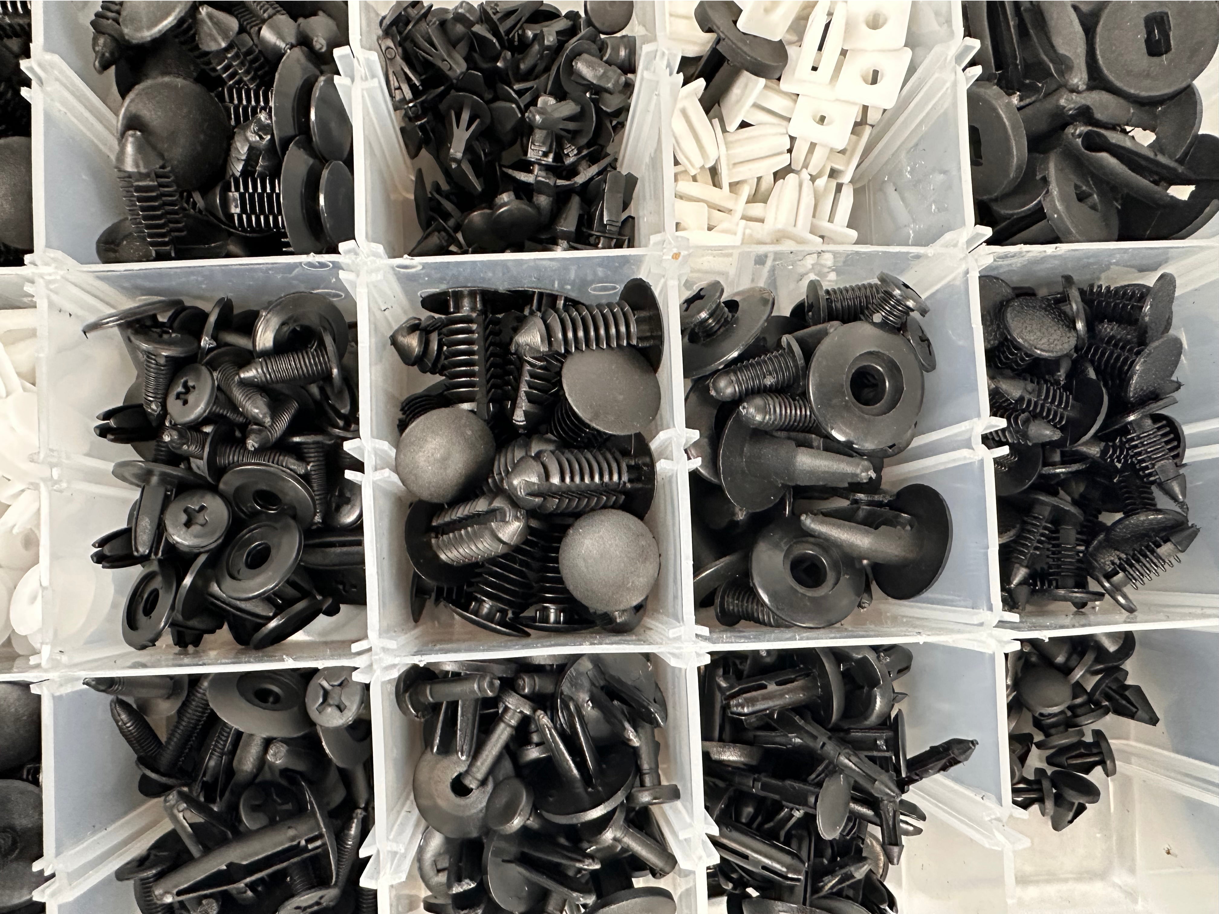 PATENT KÉSZLET - FORD - 415 DB