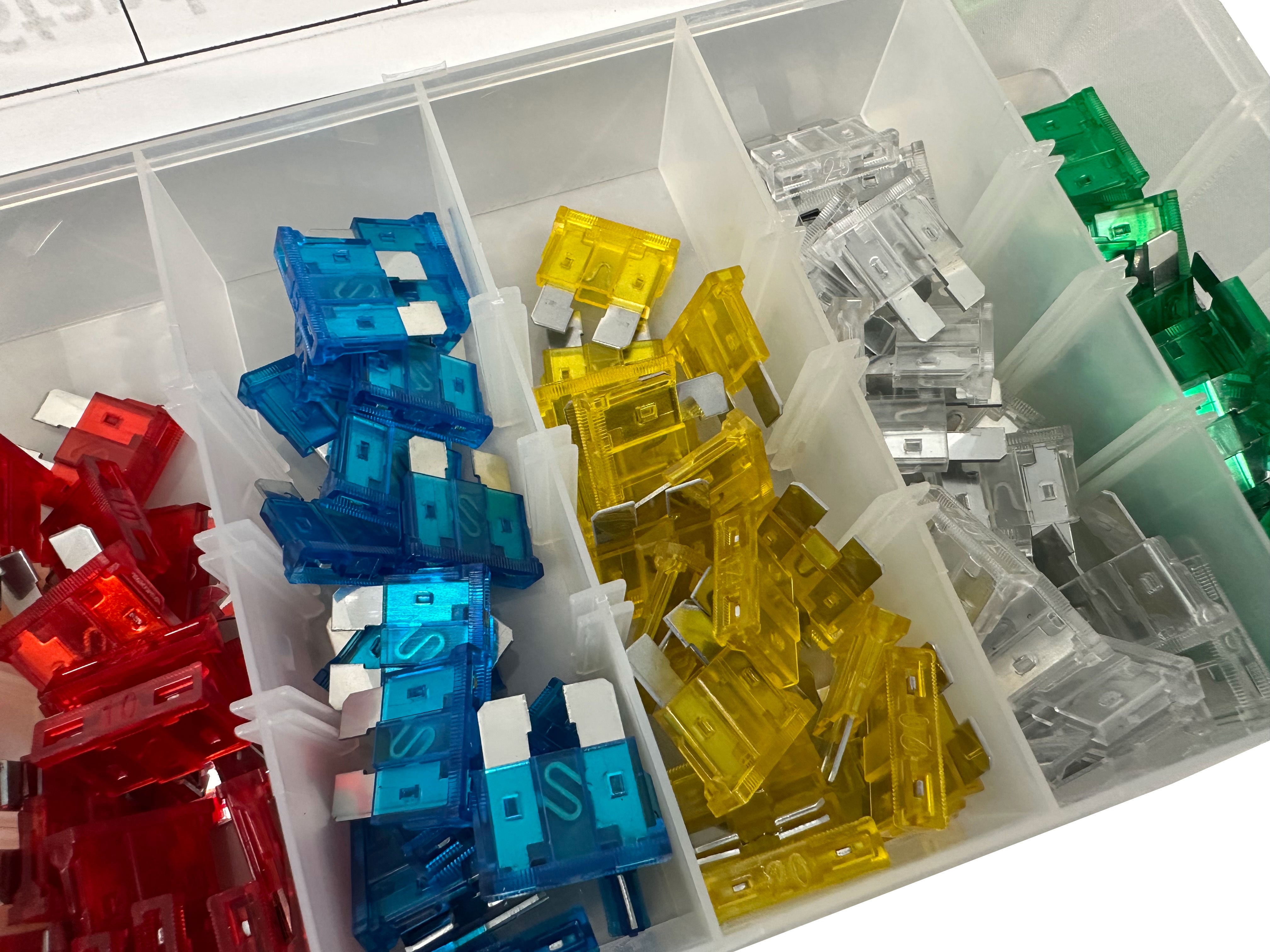 BIZTOSÍTÉK KÉSZLET AUTÓKHOZ 5-30 AMP 120 DARAB GEBO TOOLS