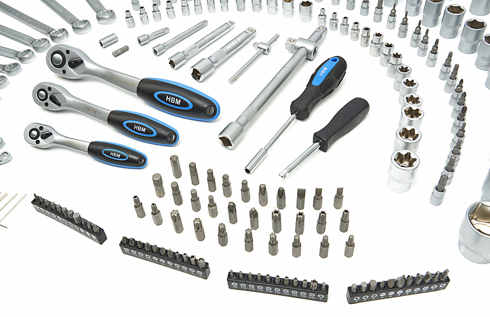 SZERSZÁM KÉSZLET 216 DB HBM