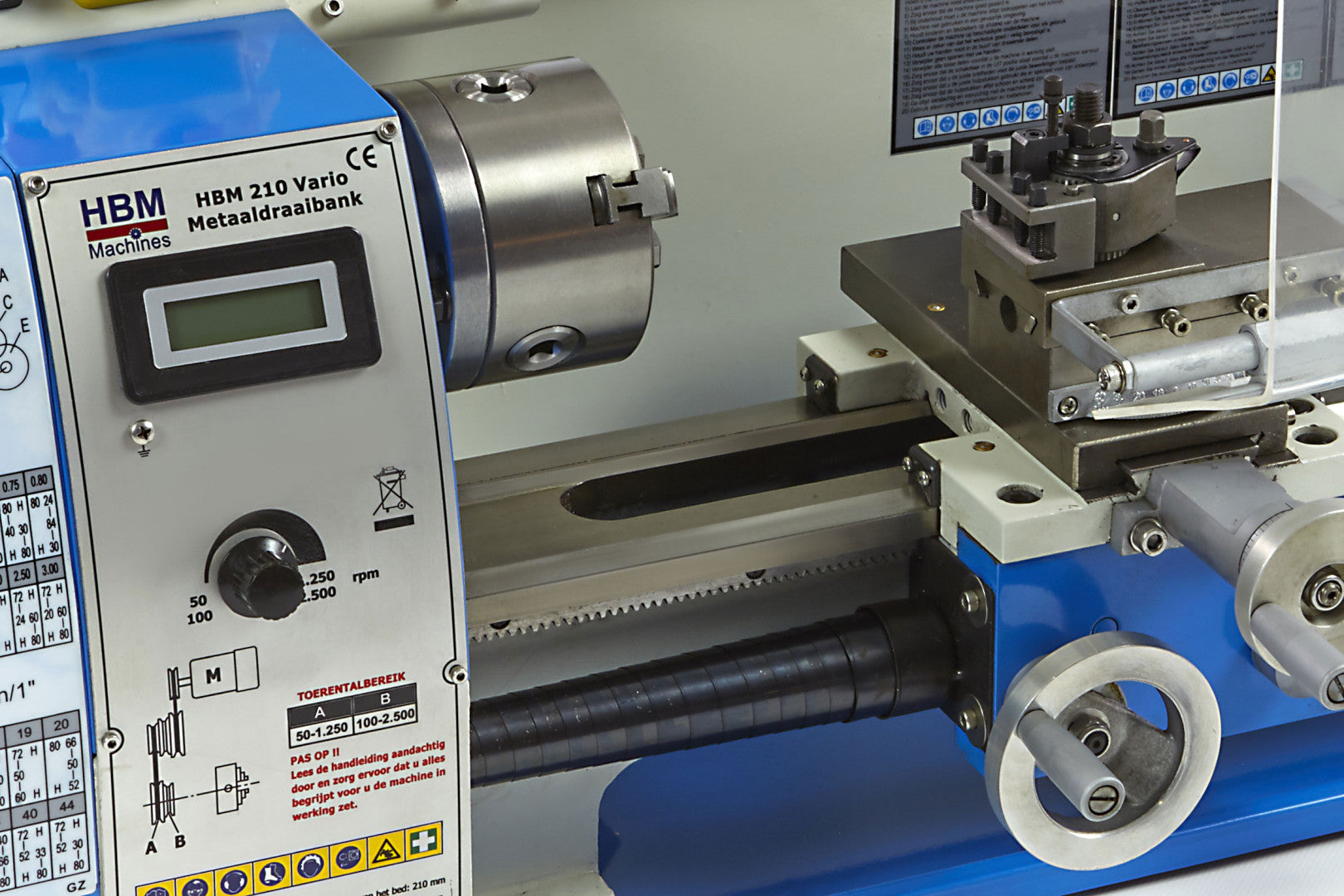 IPARI FÉM ESZTERGAPAD GYORSVÁLTÓ KÉSTARTÓVAL VARIO 210 A0