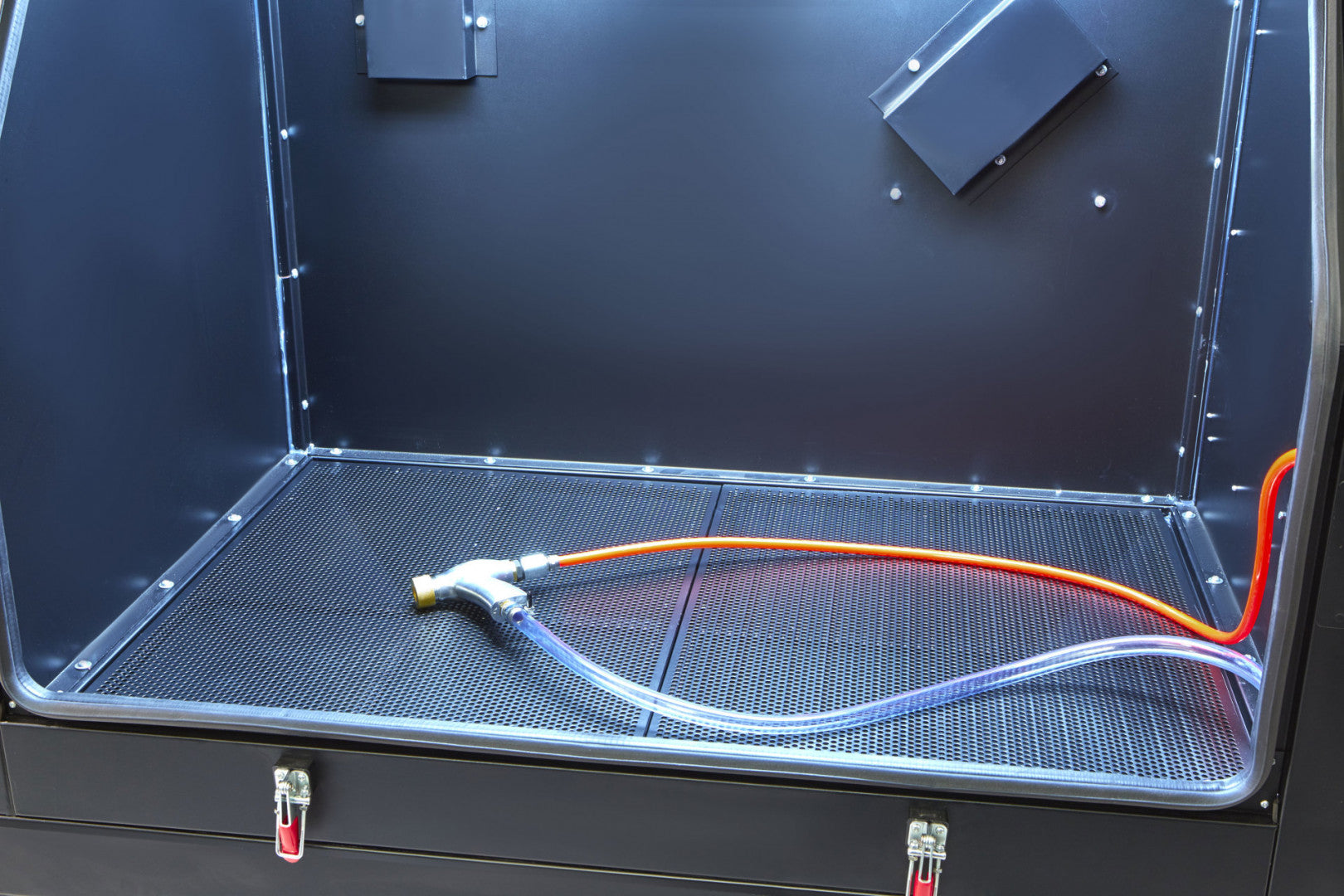 HOMOKFÚVÓ KABIN - SZEKRÉNY ELSZÍVÓVAL SBC 990