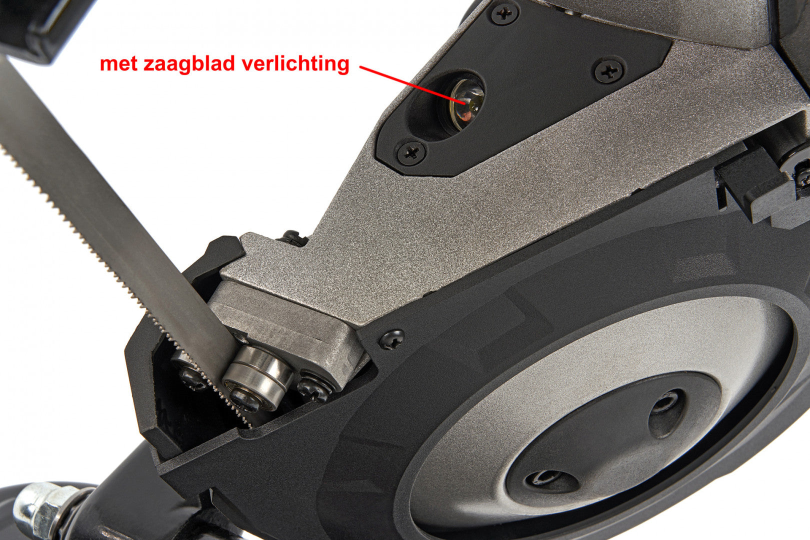 SZALAGOS HORDOZHATÓ FÉMFŰRÉSZ