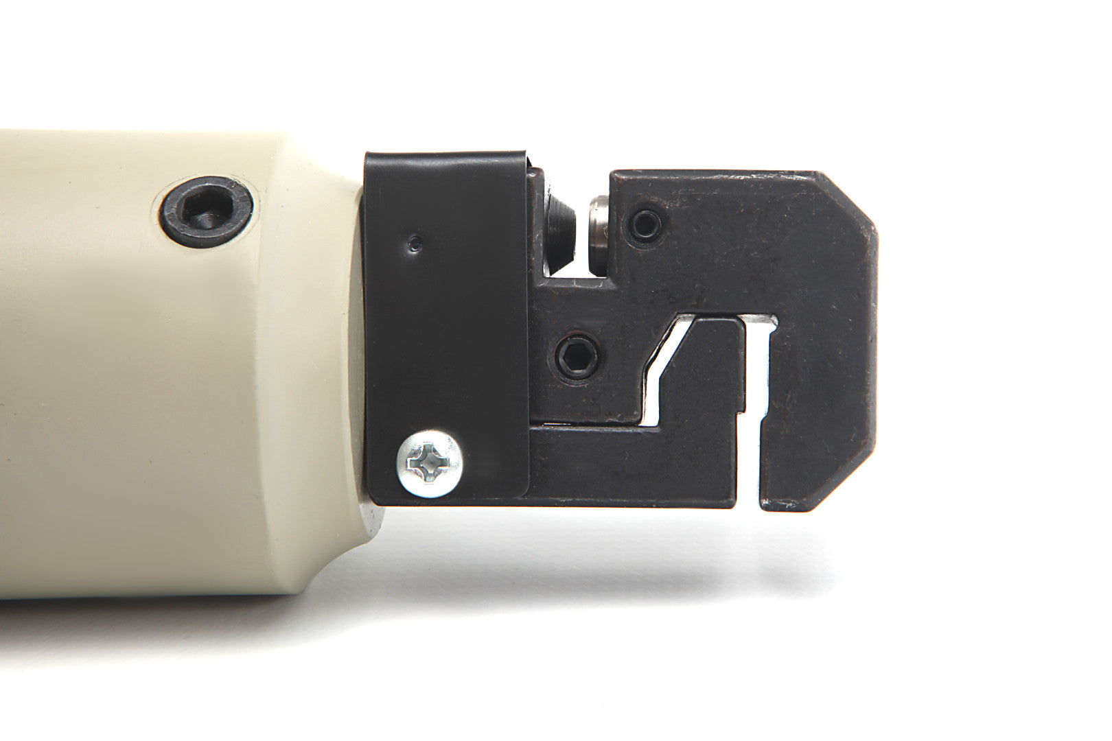 PNEUMATIKUS LEMEZ HAJLÍTÓ ÉS LYUKASZTÓ