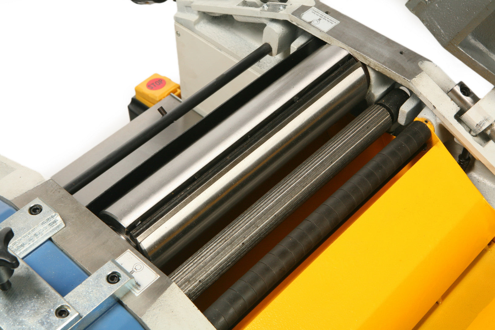 KOMBINÁLT EGYENGETŐ ÉS VASTAGSÁGI GYALU HBM 200 2250W 3LE 230V