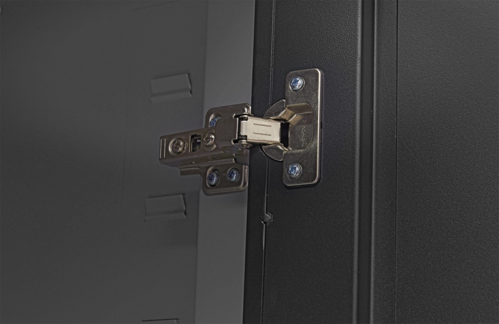 PROFESSZIONÁLIS FÉM SZEKRÉNY KÉSZLET 16 DB 405X51X204 CM