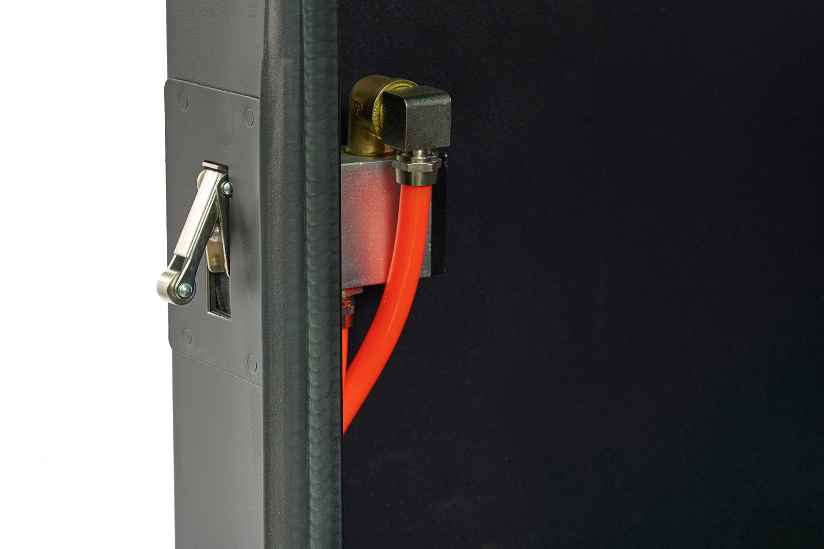 HOMOKFÚVÓ SZEKRÉNY 1200 L HBM