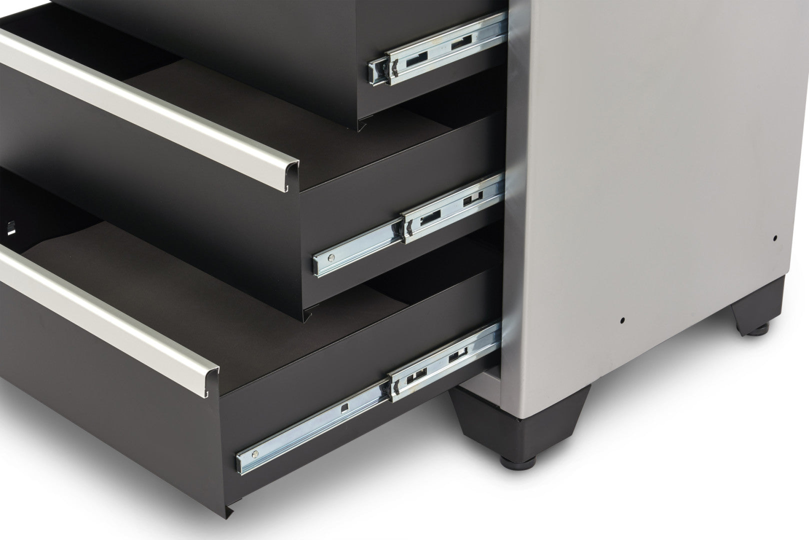 8 FIÓKOS MŰHELY SZEKRÉNY