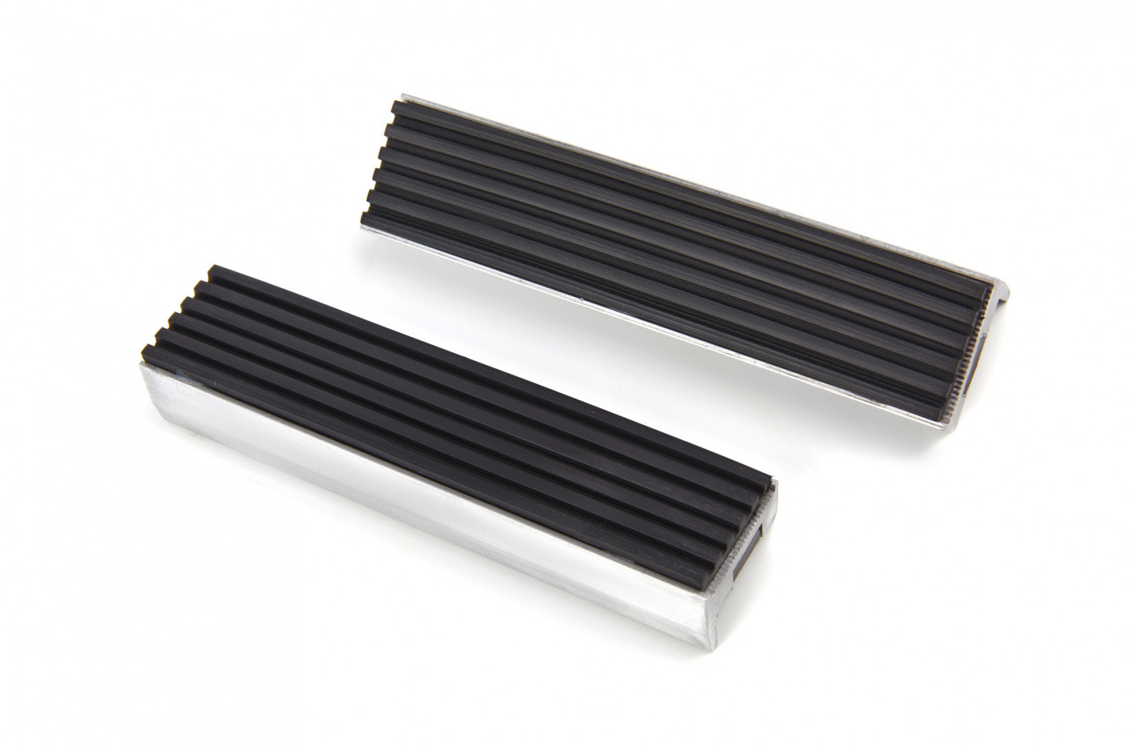 ALUMÍNIUM POFÁK SATUHOZ GUMI BEVONATTAL 150 MM