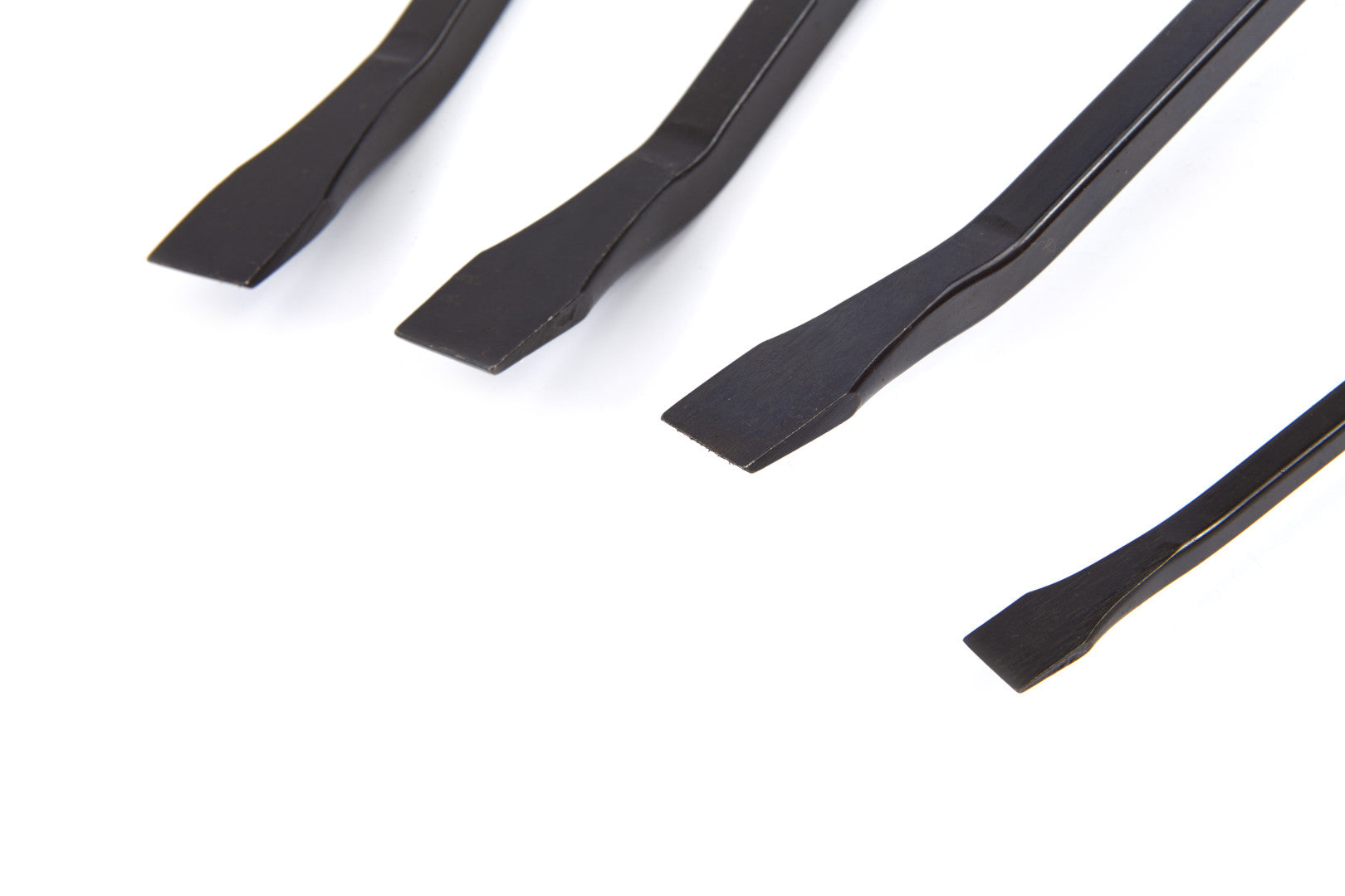 FESZÍTŐVAS KÉSZLET GUMÍROZOTT FOGANTYÚVAL 4 DB HBM