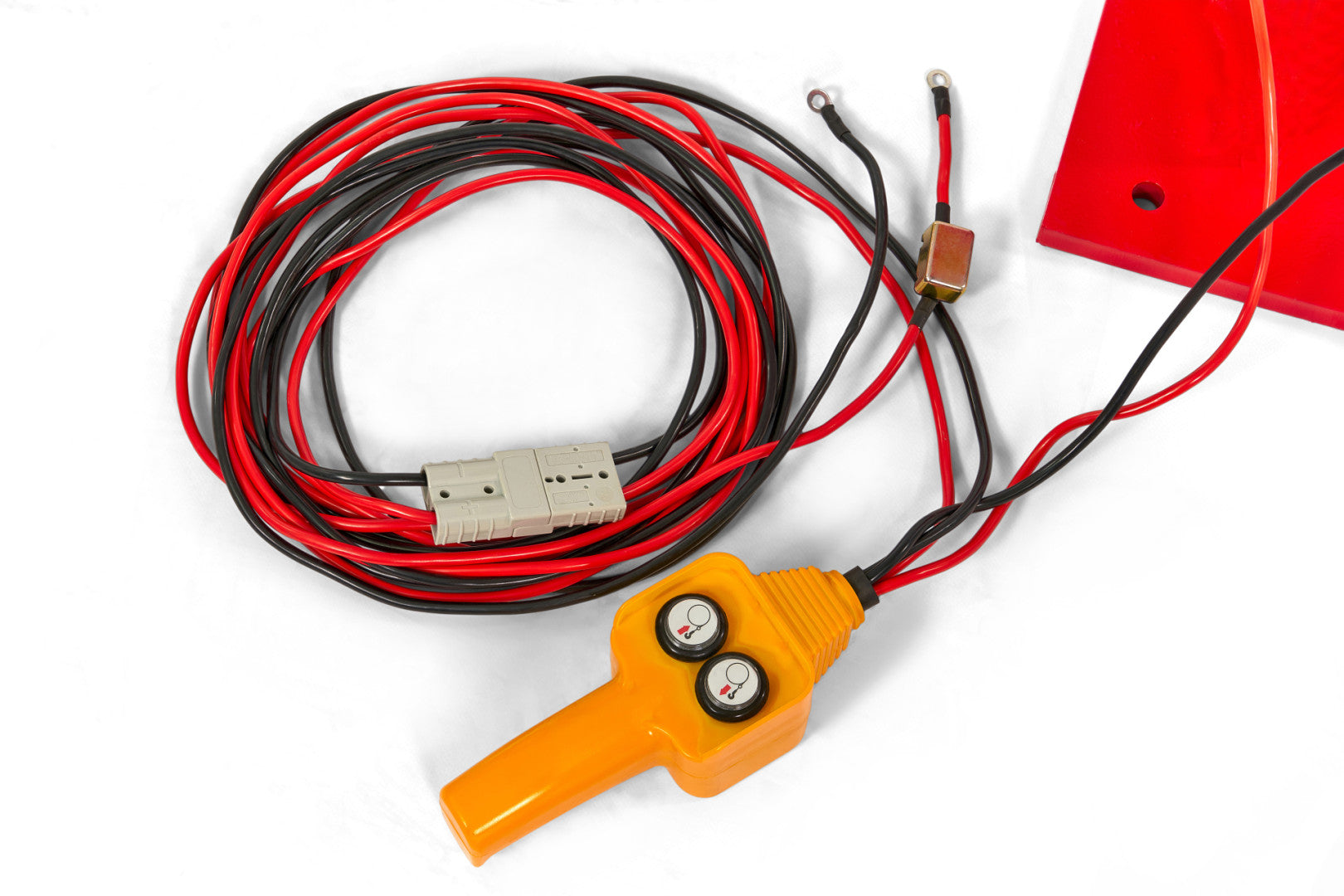 TEHERAUTÓ EMELŐ DARU CSÖRLŐVEL 500 KG