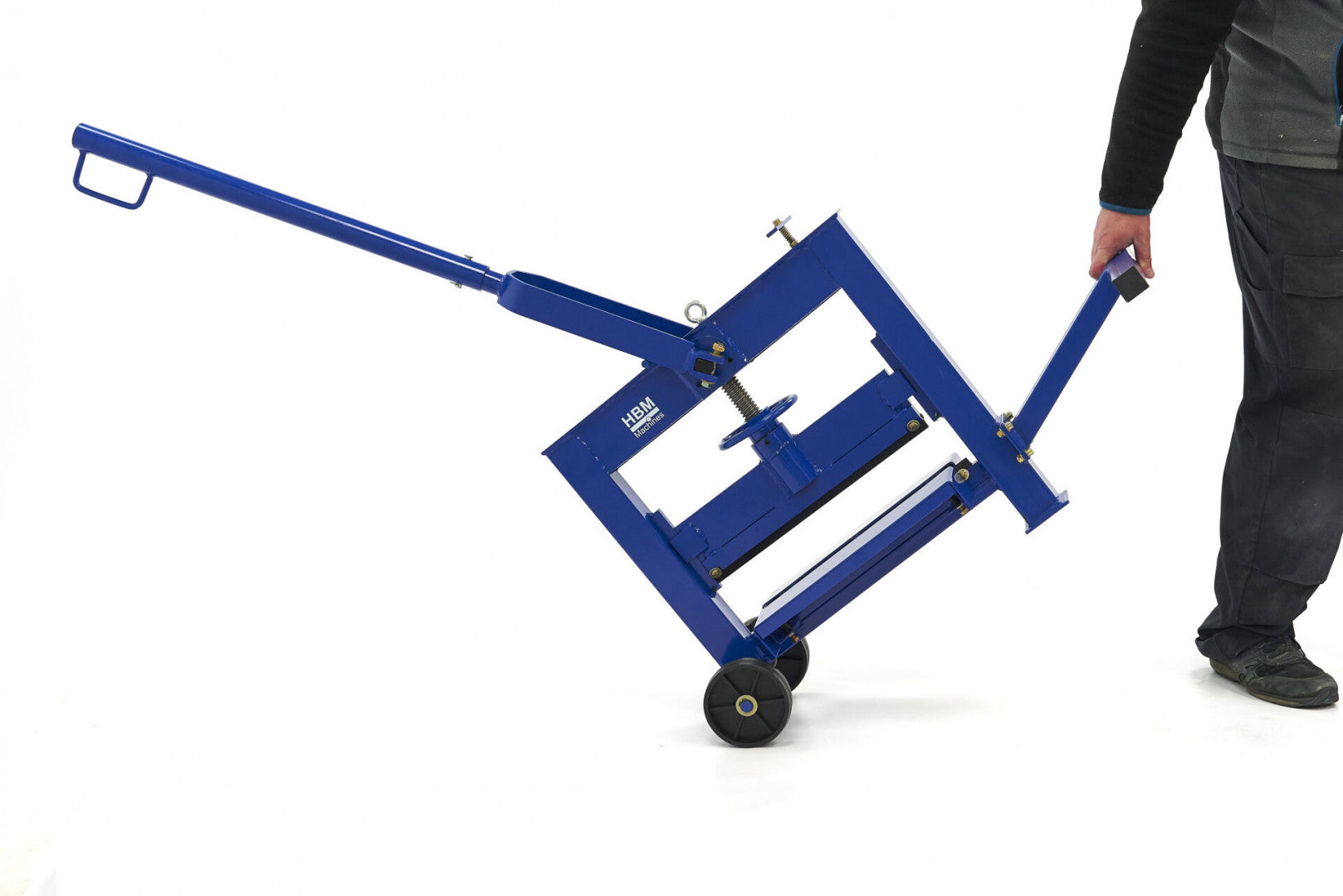 CSEMPE ÉS JÁRDABURKOLAT VÁGÓ 420 MM HBM