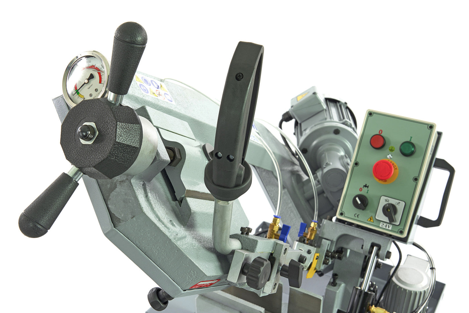 PROFESSZIONÁLIS SZALAGFÉMFŰRÉSZ HBM 210 380V