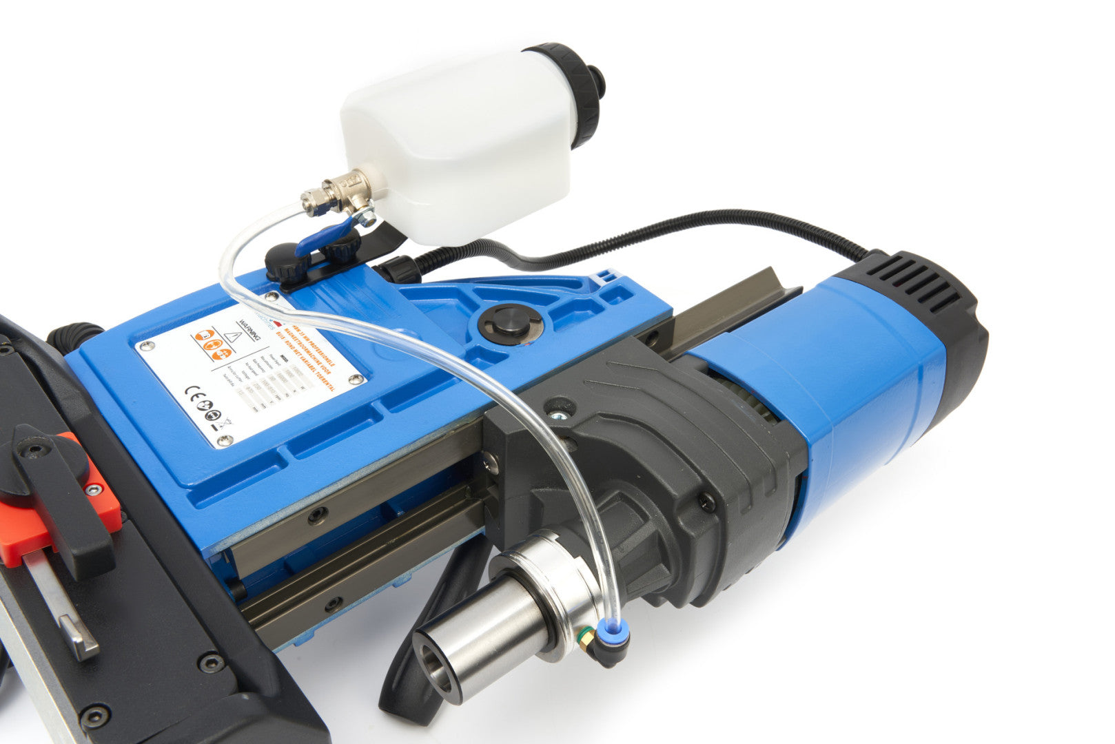 FÚRÓGÉP MÁGNESES TALPAL 1600 W 230V 35 MM HBM