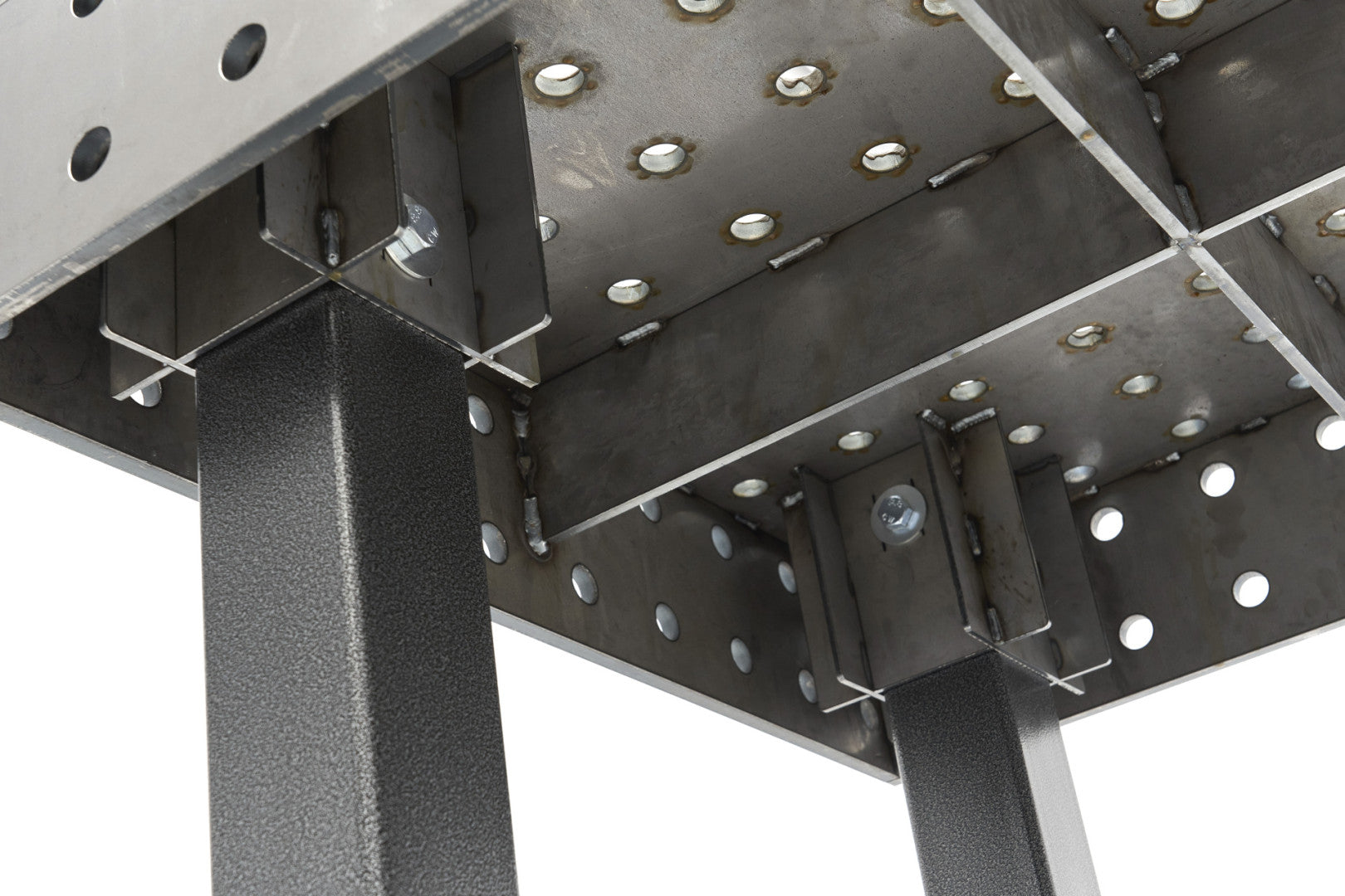 MOZGATHATÓ HEGESZTŐ ASZTAL Ø 28 MM 1500 X 1000 X 15MM