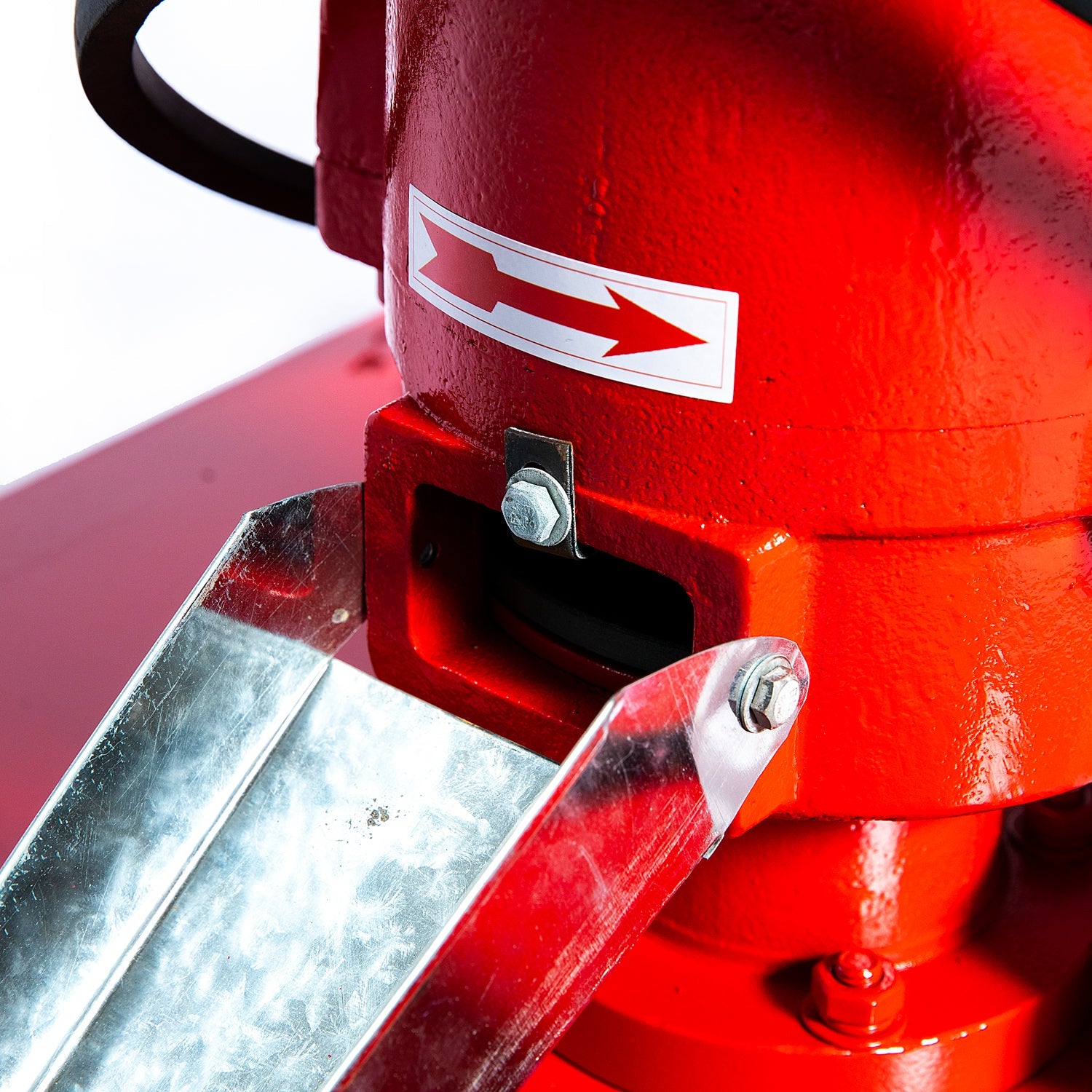 GABONA DARÁLÓ 150KG/H PUTERE 3.7KW