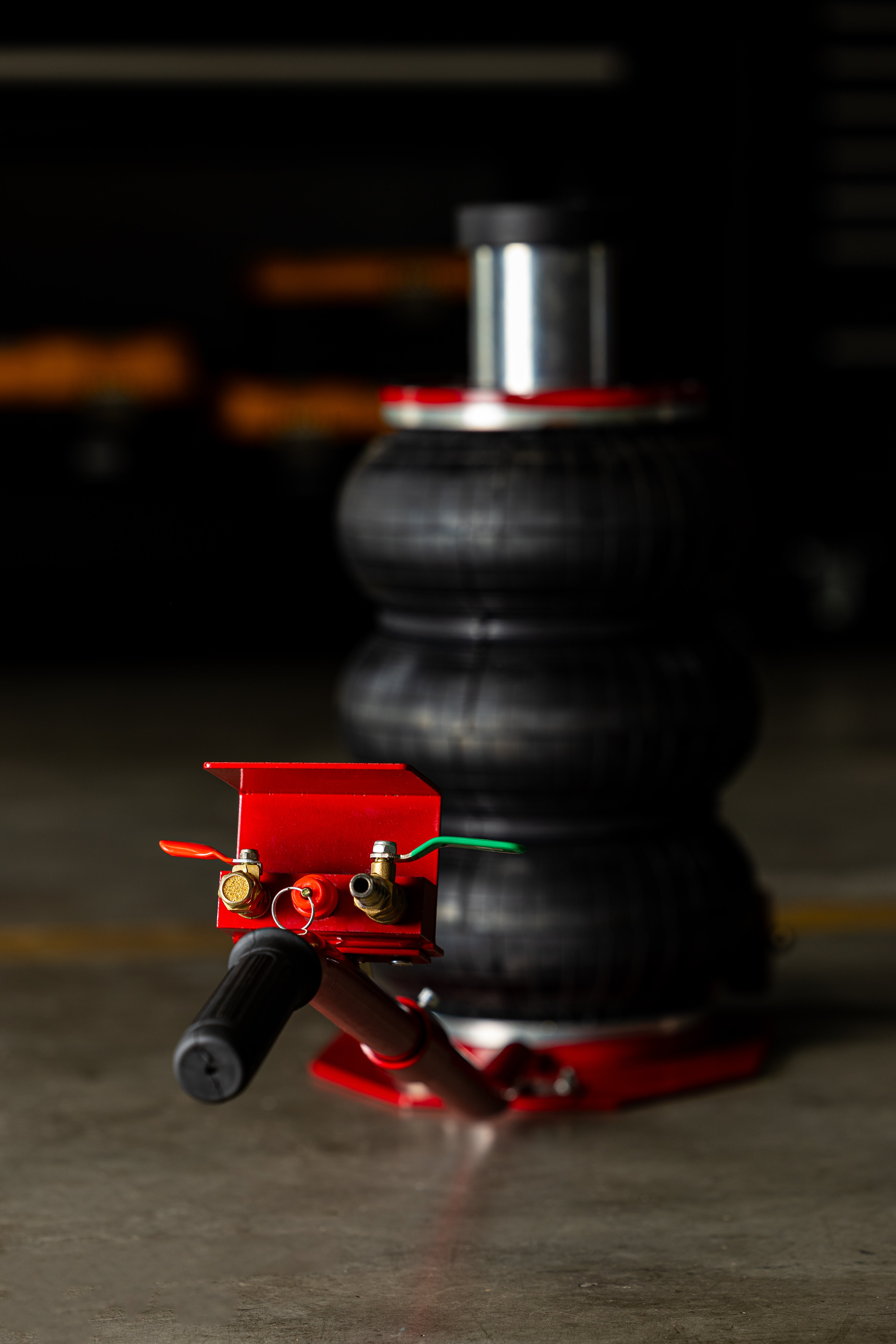 PNEUMATIKUS LÉGPÁRNÁS EMELŐ 3.5T ADAPTERREL 15-48CM