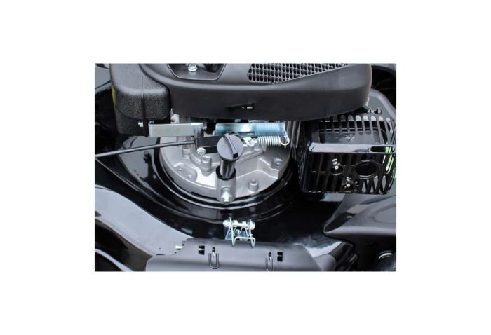 BenziNMotoros fűnyíró gép 3,2 KW 48 cm SATRA