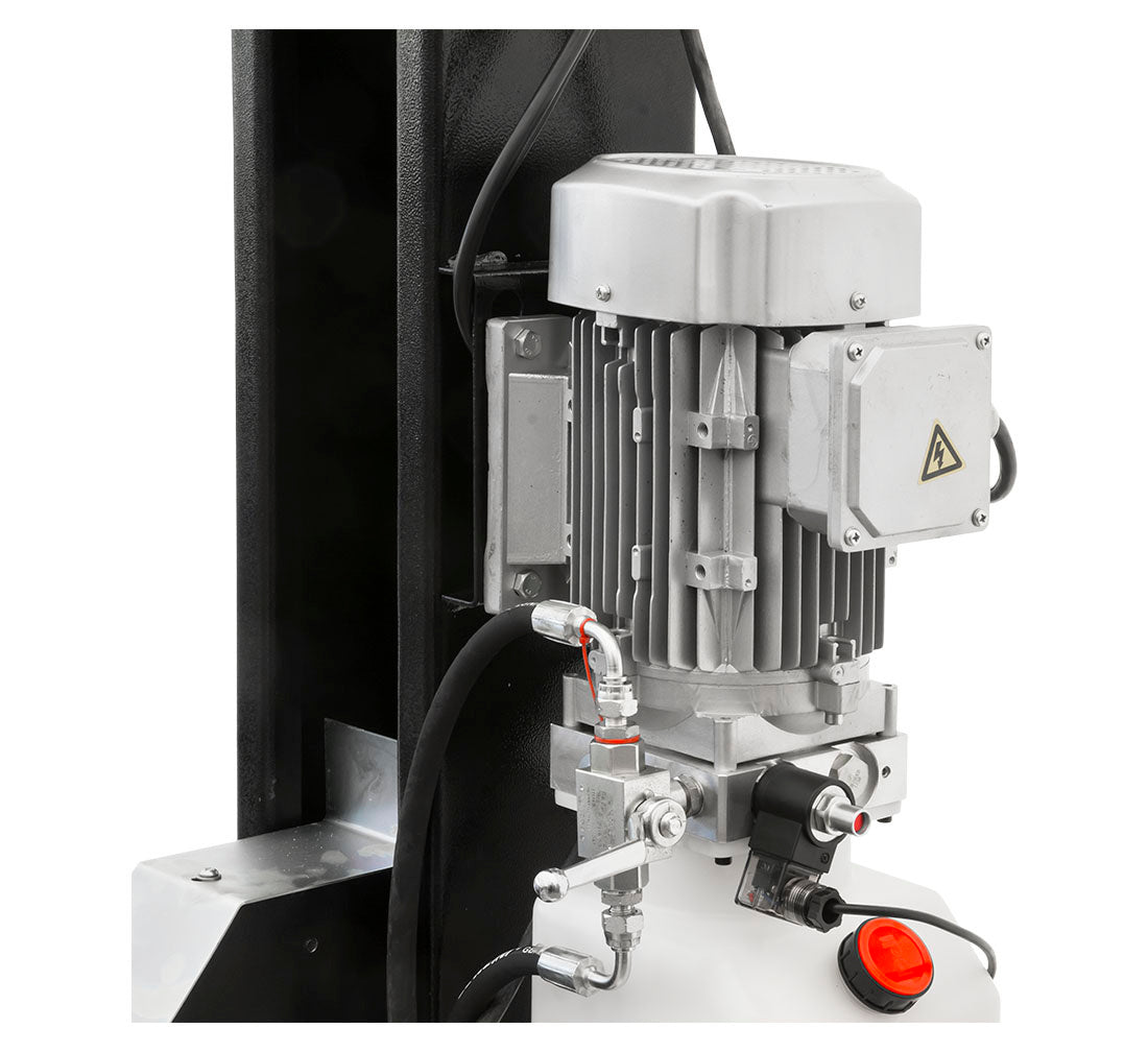 NÉGYOSZLOPOS EMELŐ 5,5T 380V BEÉPÍTETT CSATORNAEMELŐVEL