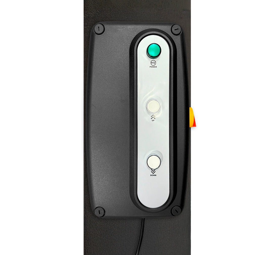 NÉGYOSZLOPOS EMELŐ 5,5T 380V BEÉPÍTETT CSATORNAEMELŐVEL