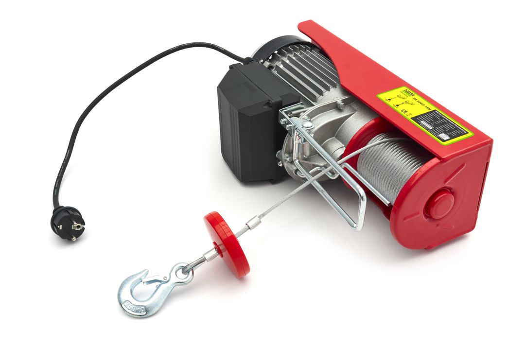 ELEKTROMOS CSÖRLŐ 500KG 18M 230V HBM