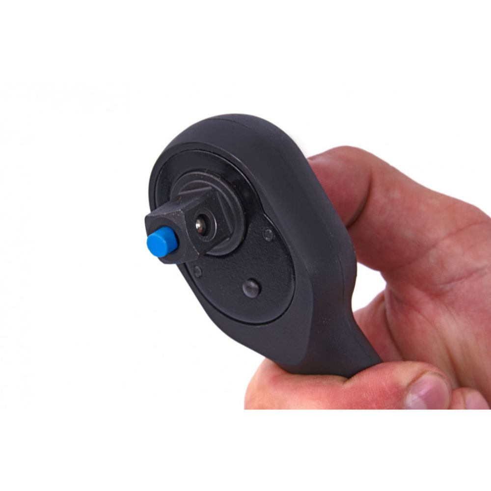 SZERSZÁMOS SZEKRÉNY – SZERSZÁMOS KOCSI TÁLCA DUGÓKULCS ÉS RACSNIS KULCS KÉSZLETTEL 81 DB