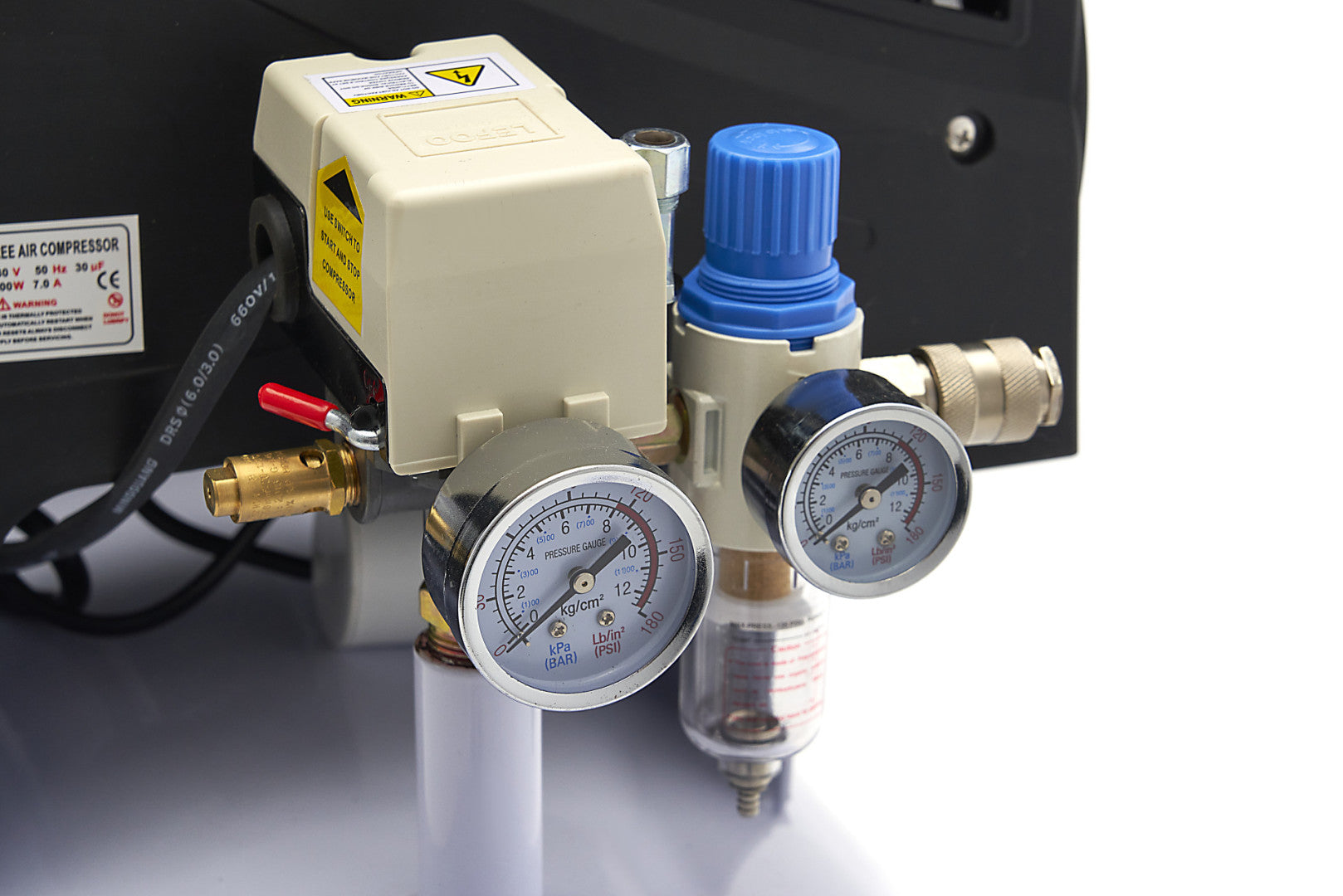 OLAJ NÉLKÜLI HALK KOMPRESSZOR 200L 8LE HBM